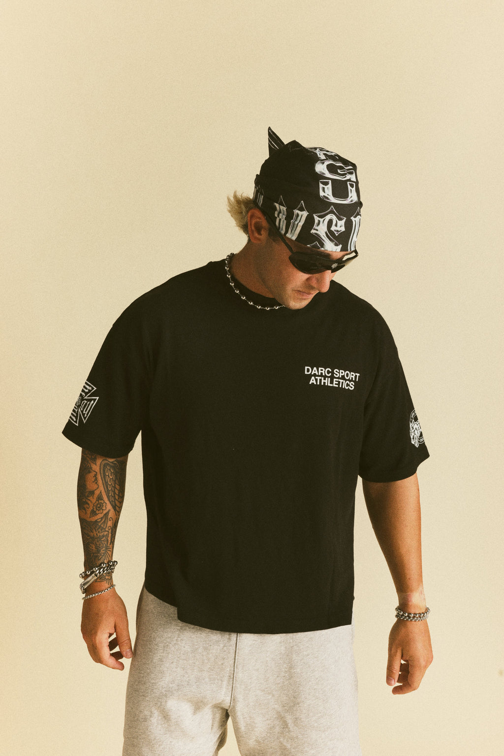 Forever Mark Premium Box Cut Tee in Black Sun Fade — imagem principal