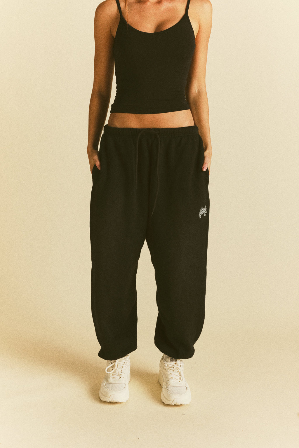It's For Us Premium Lounger Sweat Pants in Black — imagem principal