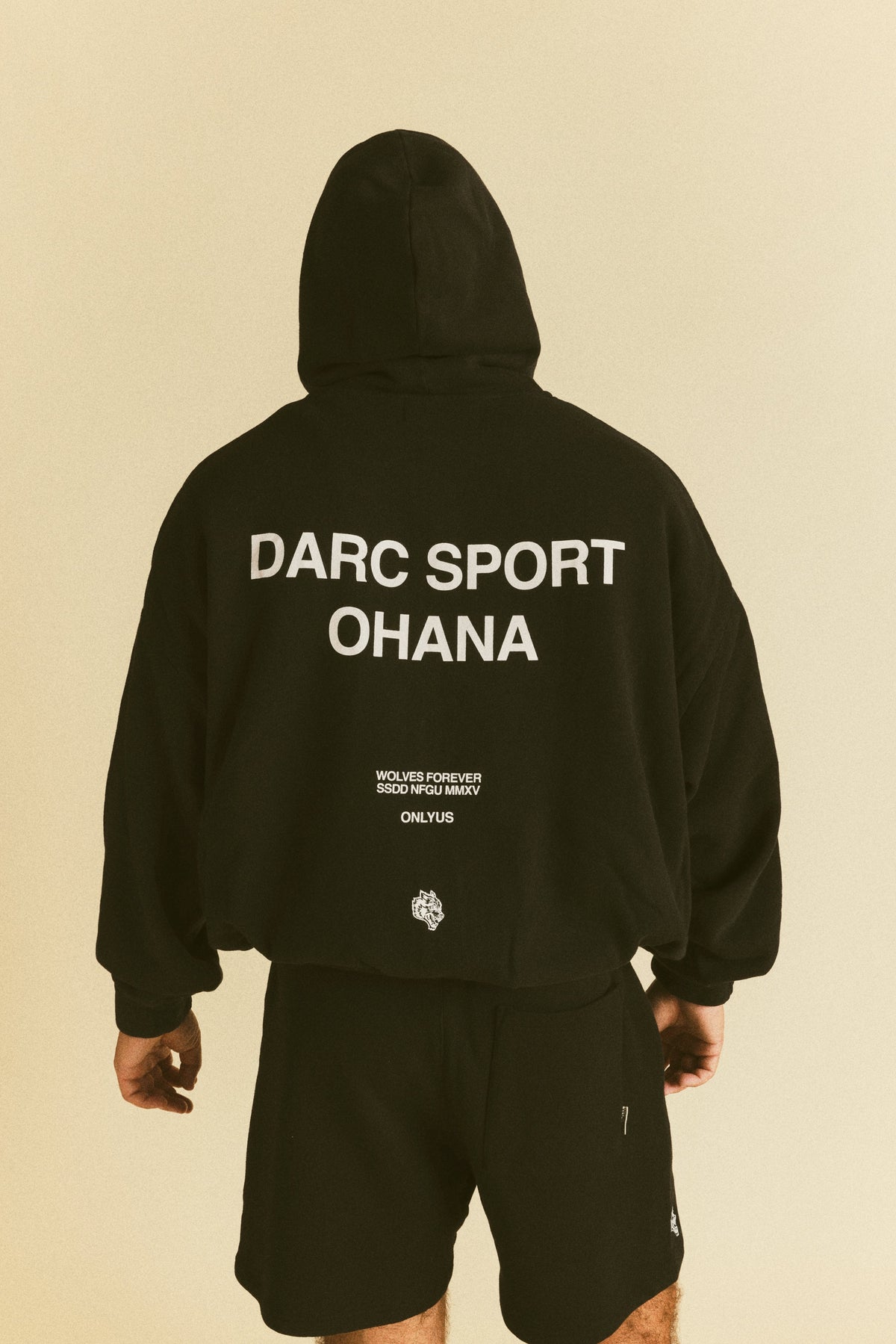 Darc Sport Ohana "Chambers" Zip Hoodie in Black — imagem 2