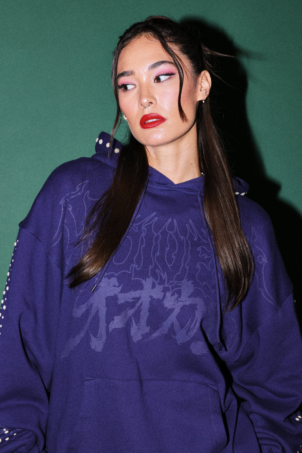 Okami Forever Bishop Hoodie in Royal Navy — imagem 14