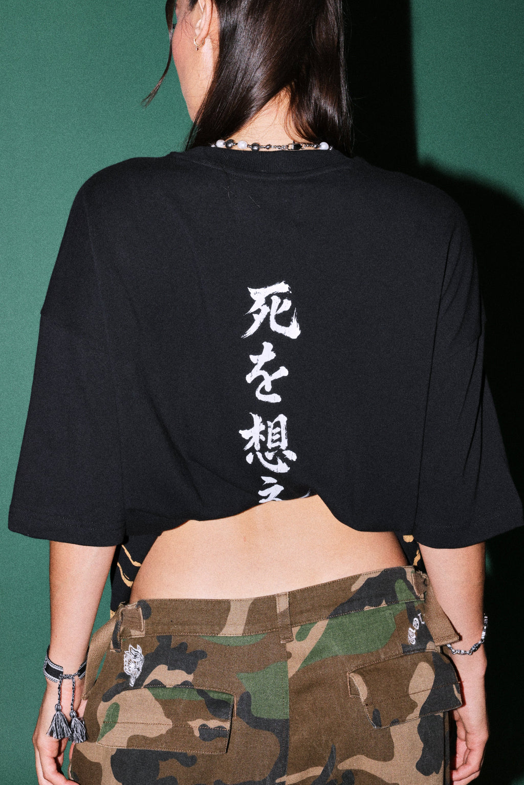 Mourning Flame Premium Oversized Tee in Black — imagem 14