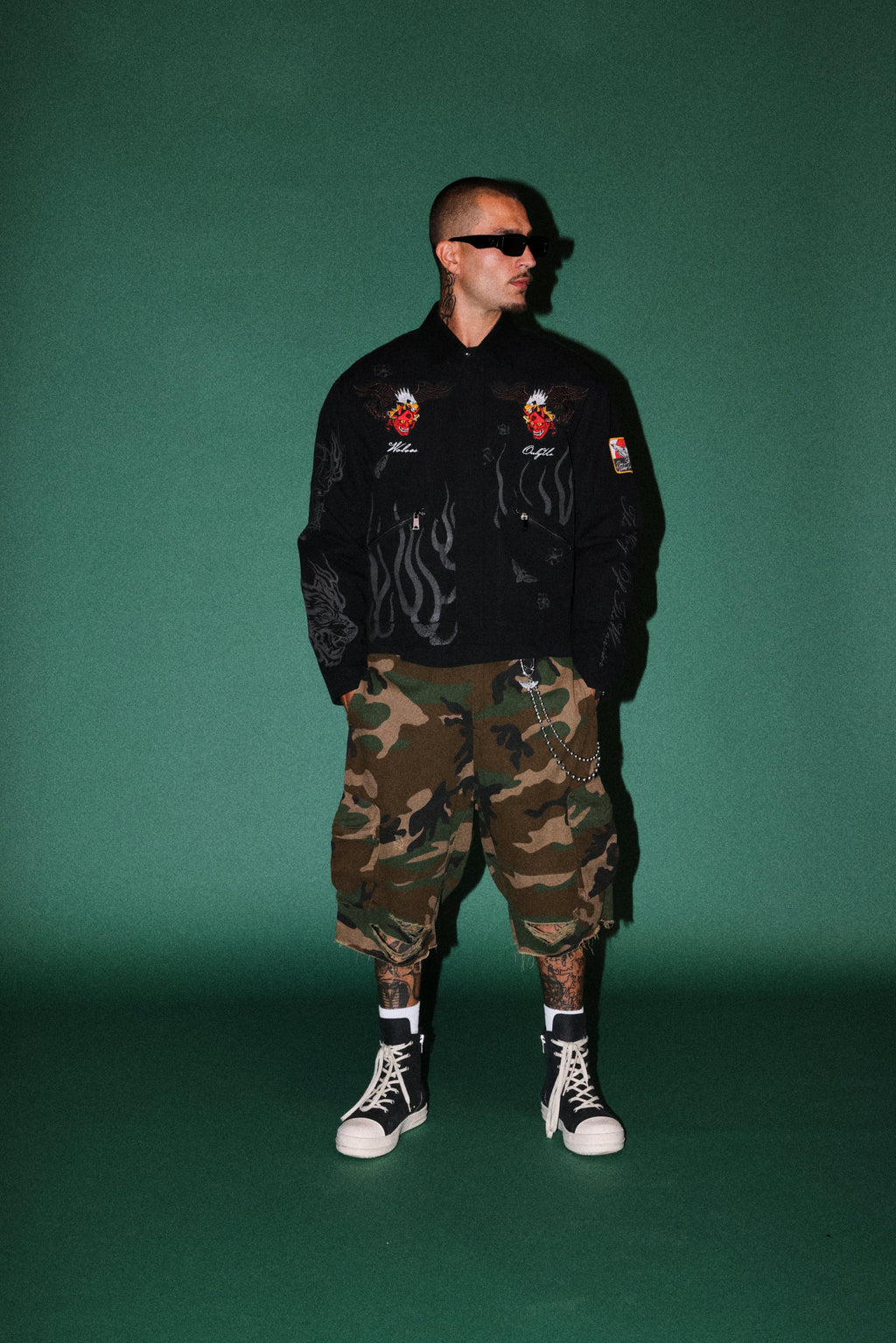 The Eagle & The Oni Earl Jacket in Black — imagem 6