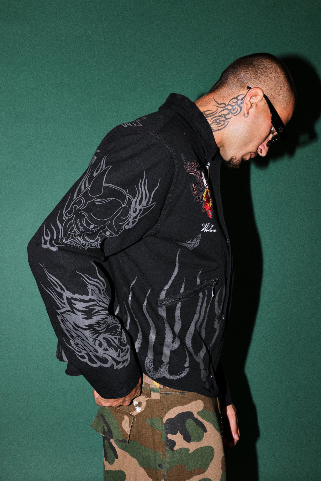 The Eagle & The Oni Earl Jacket in Black — imagem 12