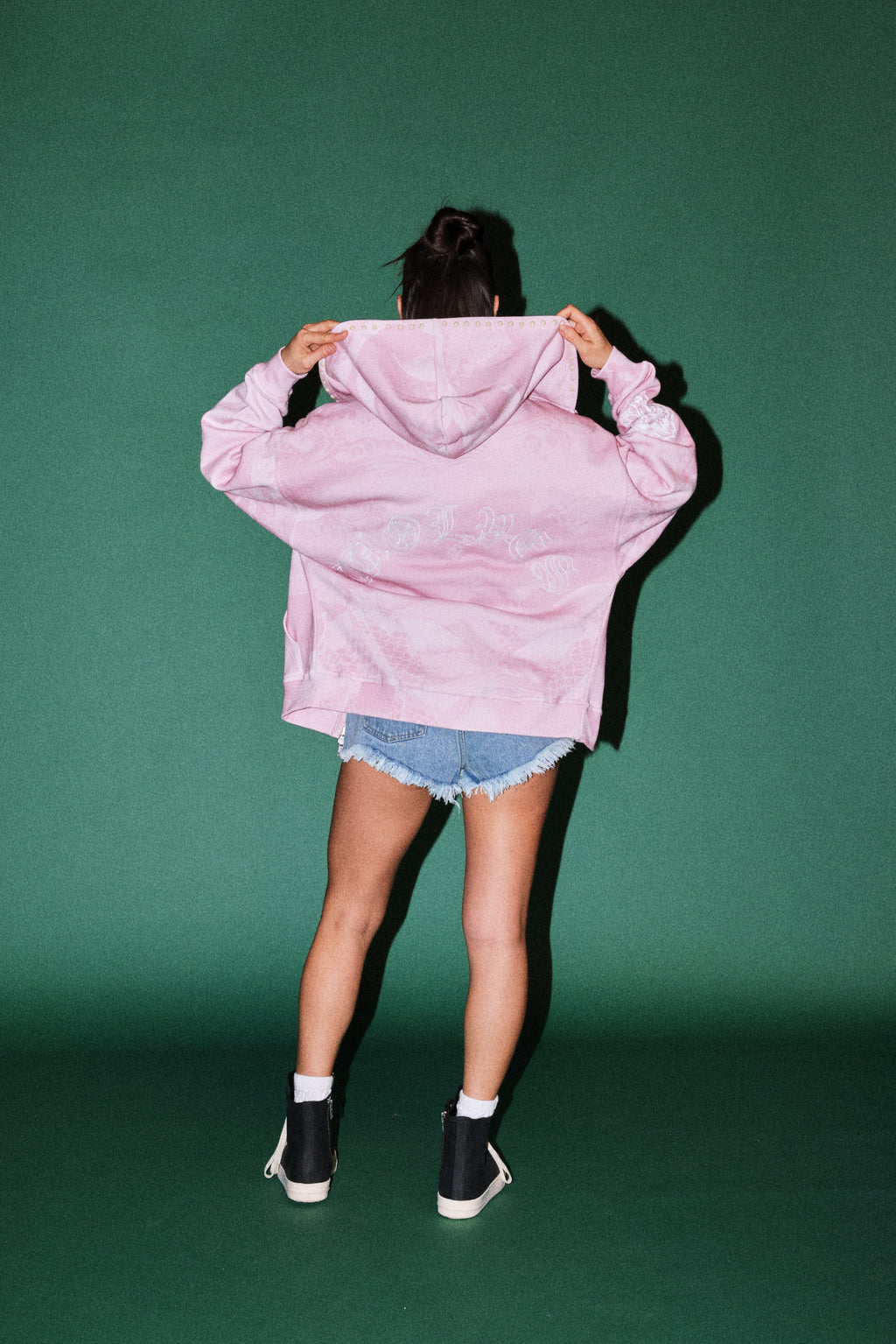 Darc Koi Anya Double Zip Hoodie in Serenity Pink — imagem 8