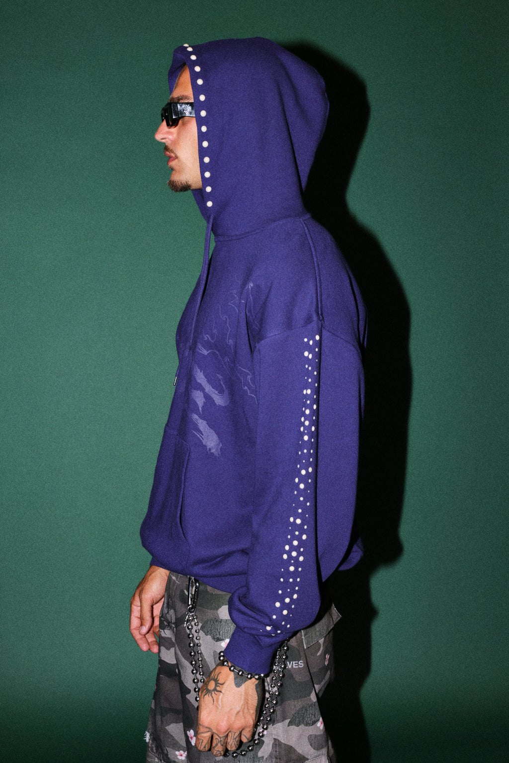 Okami Forever Bishop Hoodie in Royal Navy — imagem 4
