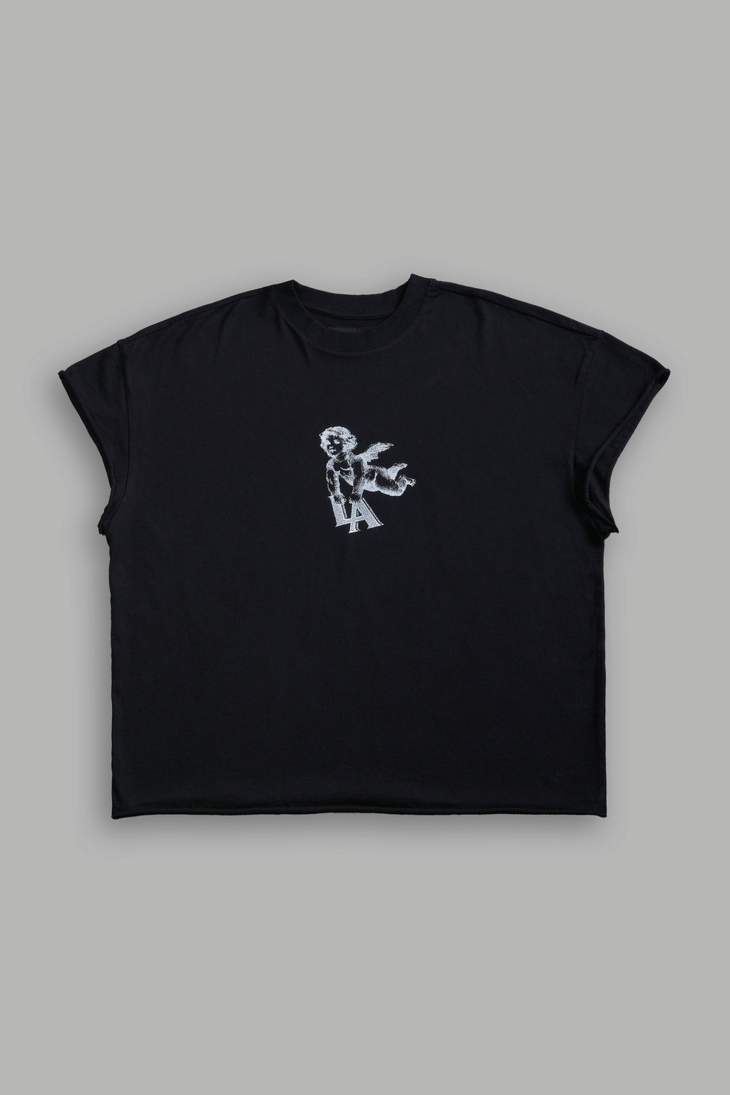 La Cherub Grunge Mid Length Raw Hem Cap Sleeve Tee in Black — imagem 3
