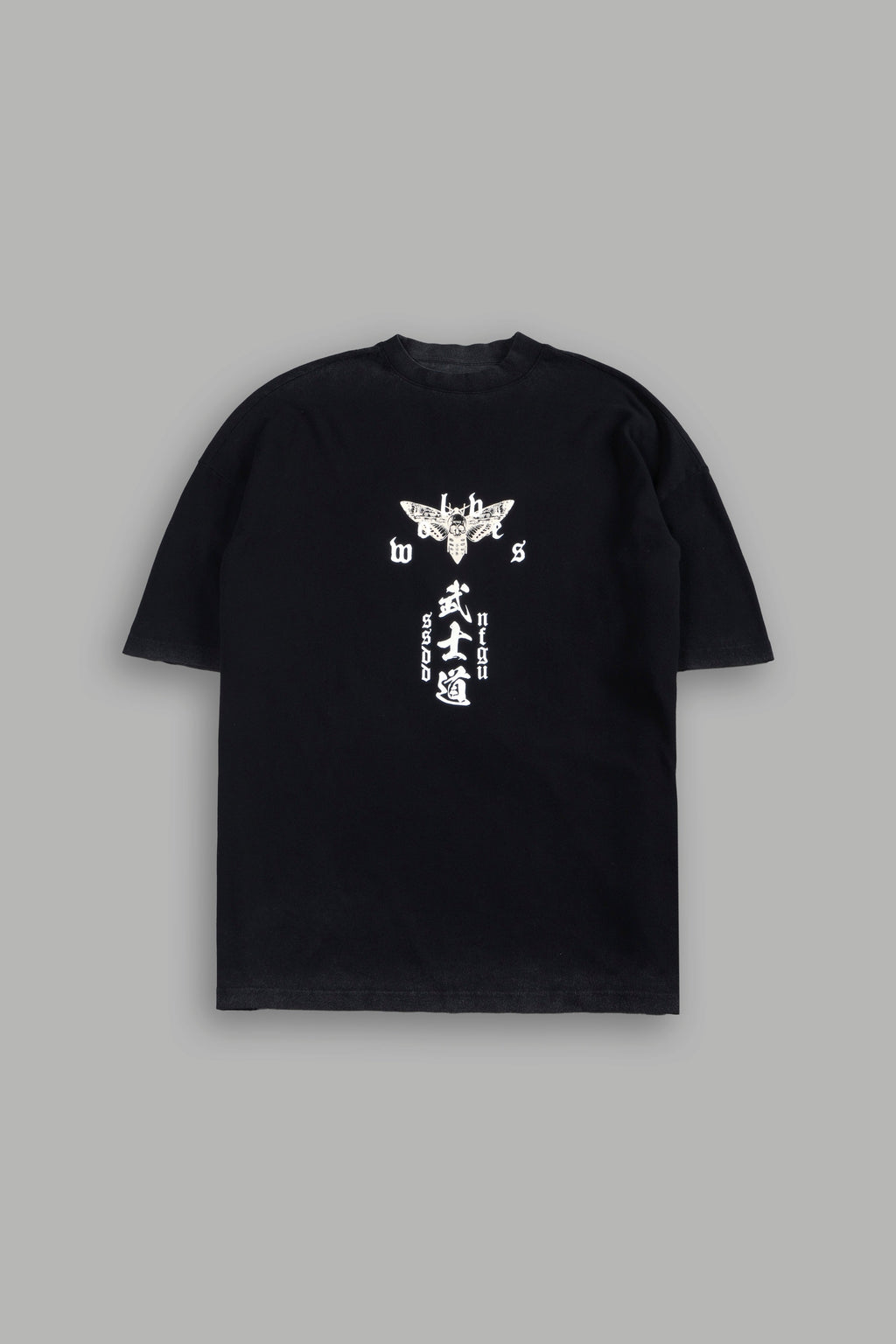 Shinigami'S Embrace Premium Oversized Tee in Black — imagem 3