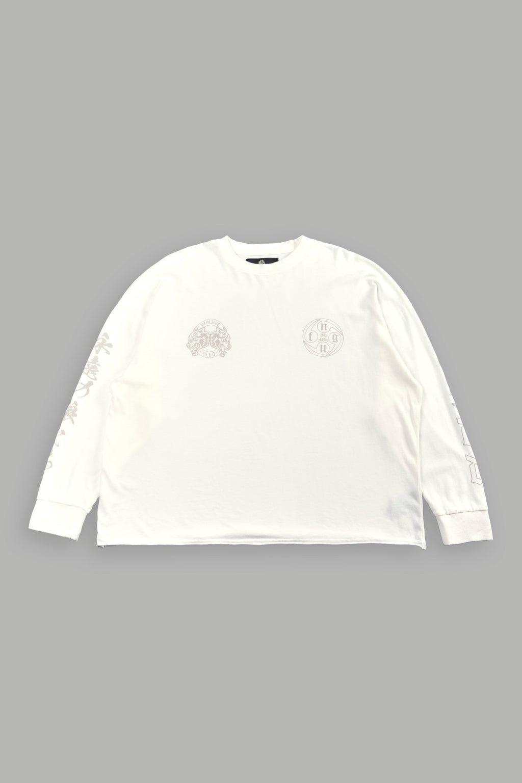 Kazoku Okami Premium Box Cut Ls Tee in Cream — imagem 3