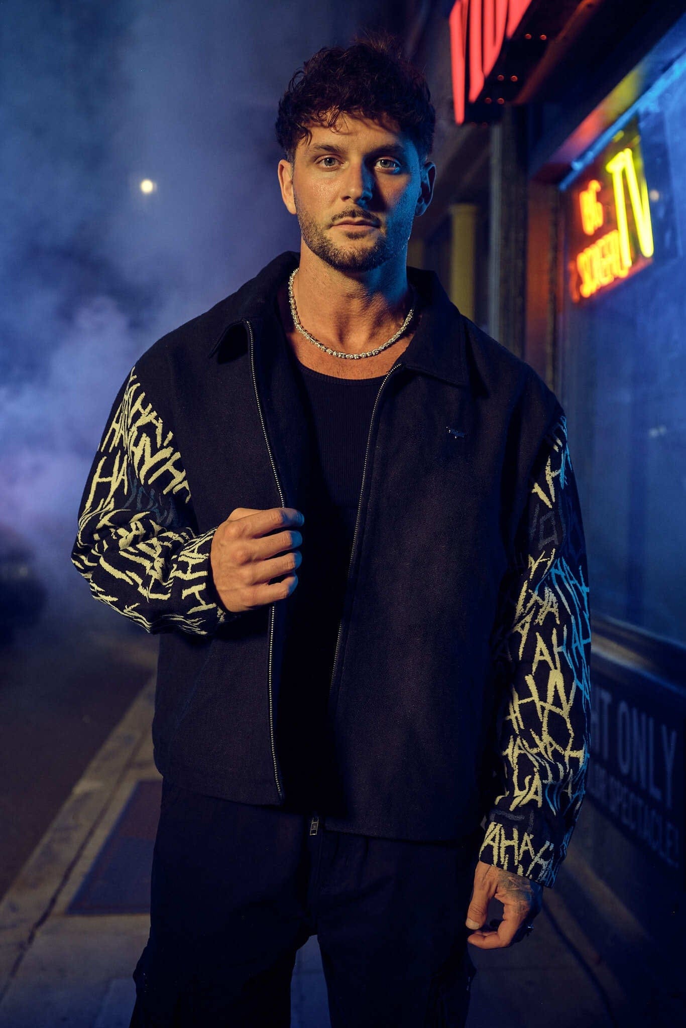 5177 - Batman Limited Edition Tapestry Jackets — imagem 6