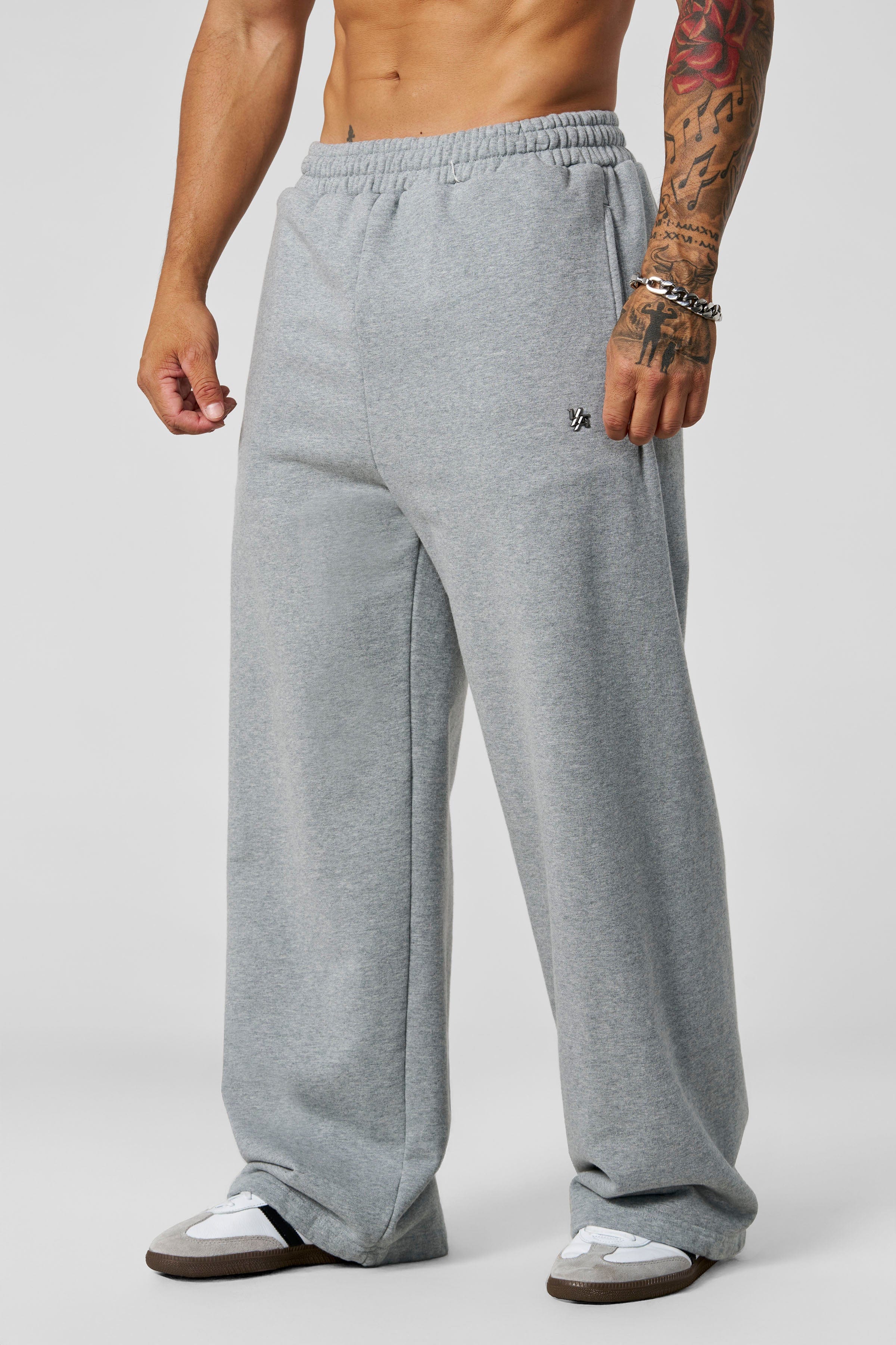2067 - Elevated Essentials - Baggy Sweats — imagem 8