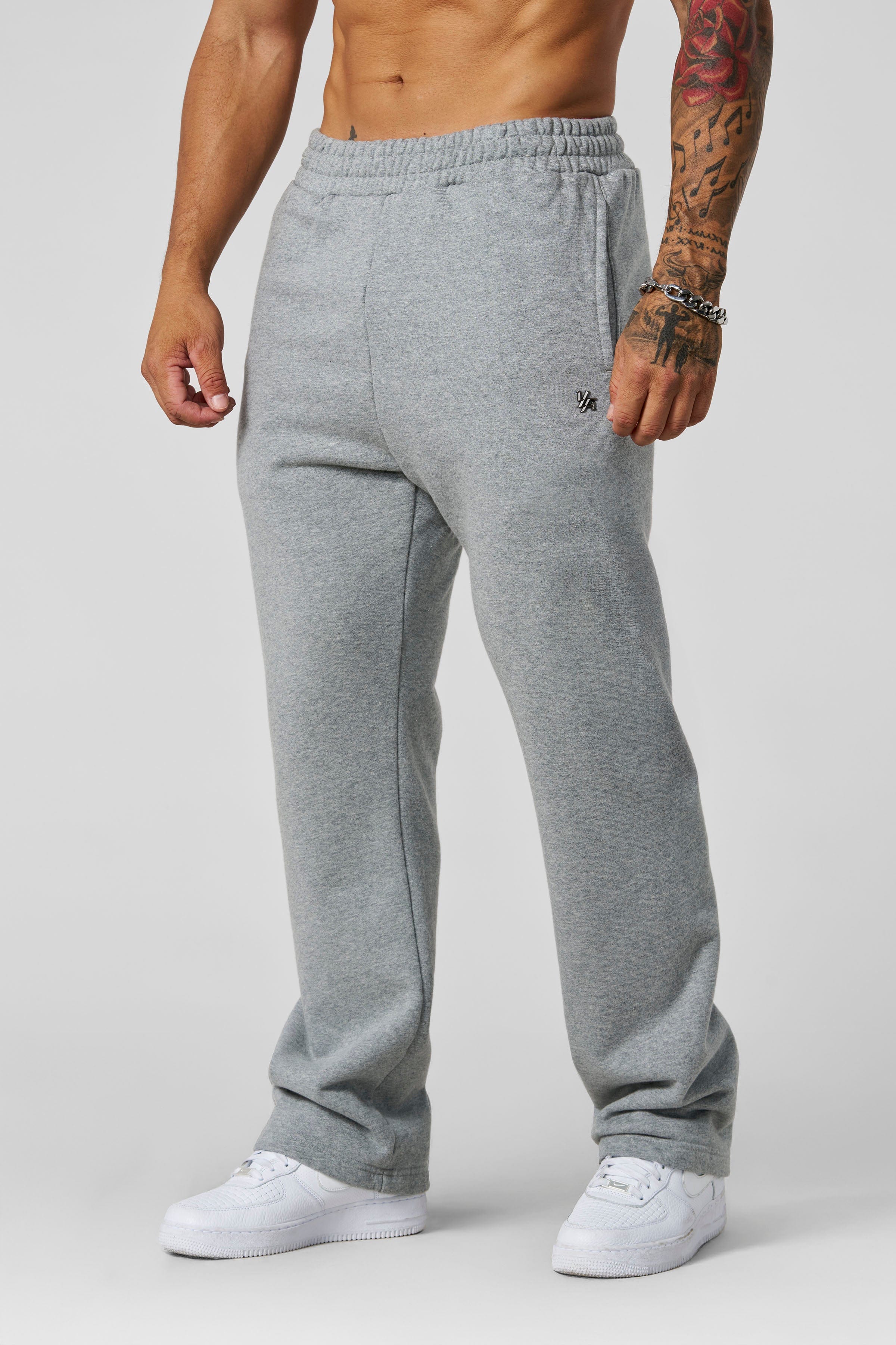 2068 - Elevated Essentials - Straight Sweats — imagem 7