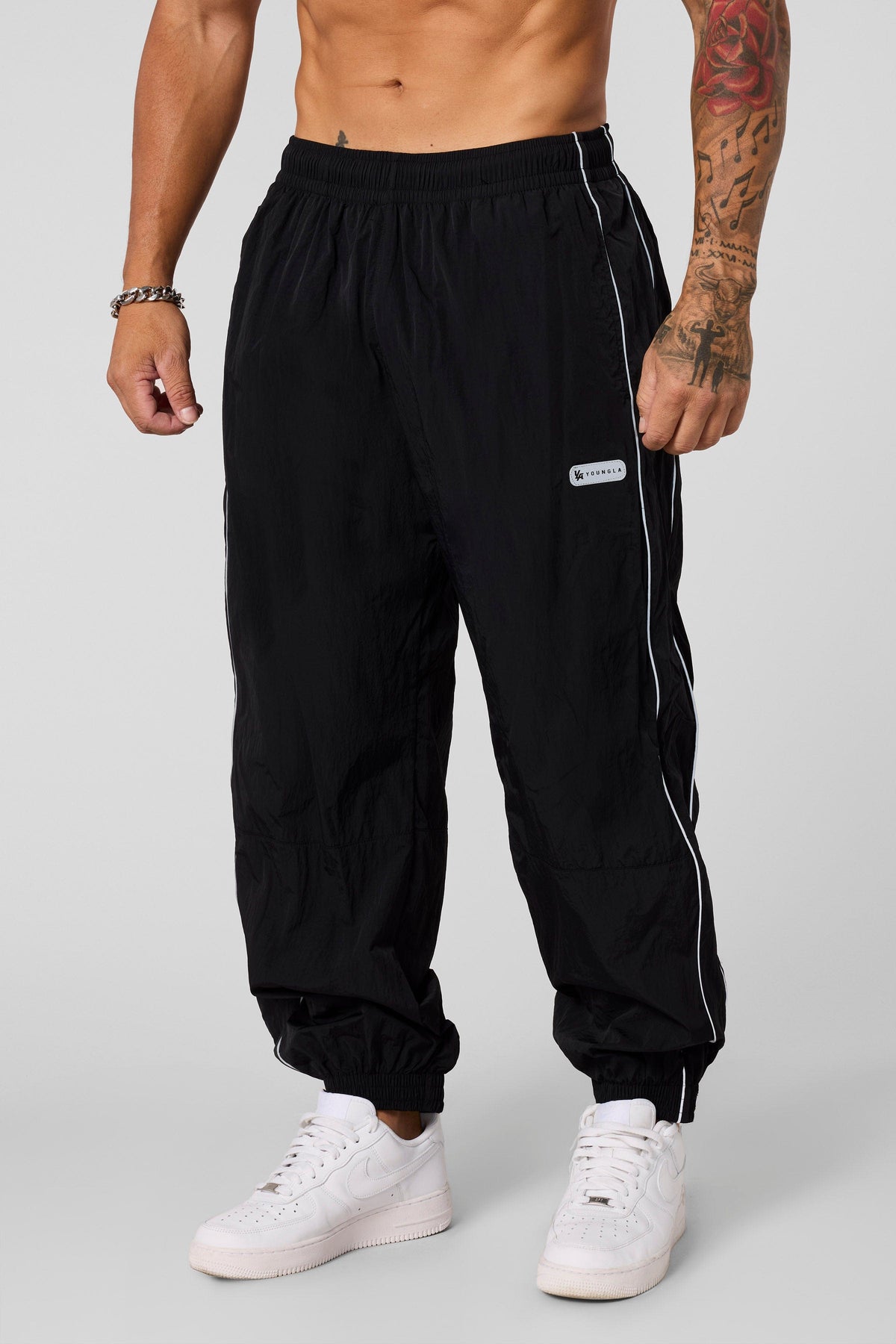 2091 - Retro Cuffed Joggers — imagem principal