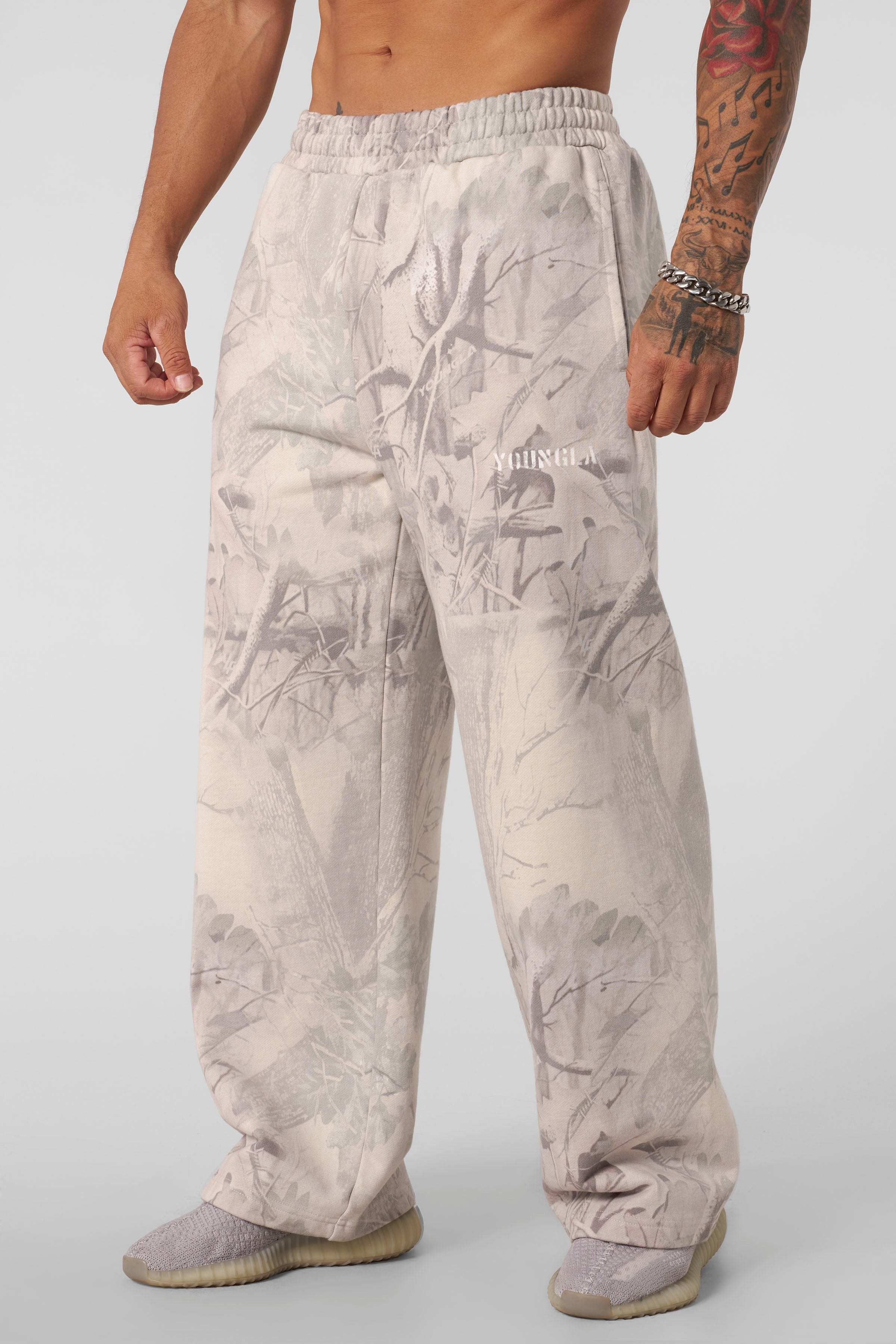 2094 - Tree Camo Collection - No Cuff Sweats — imagem 1
