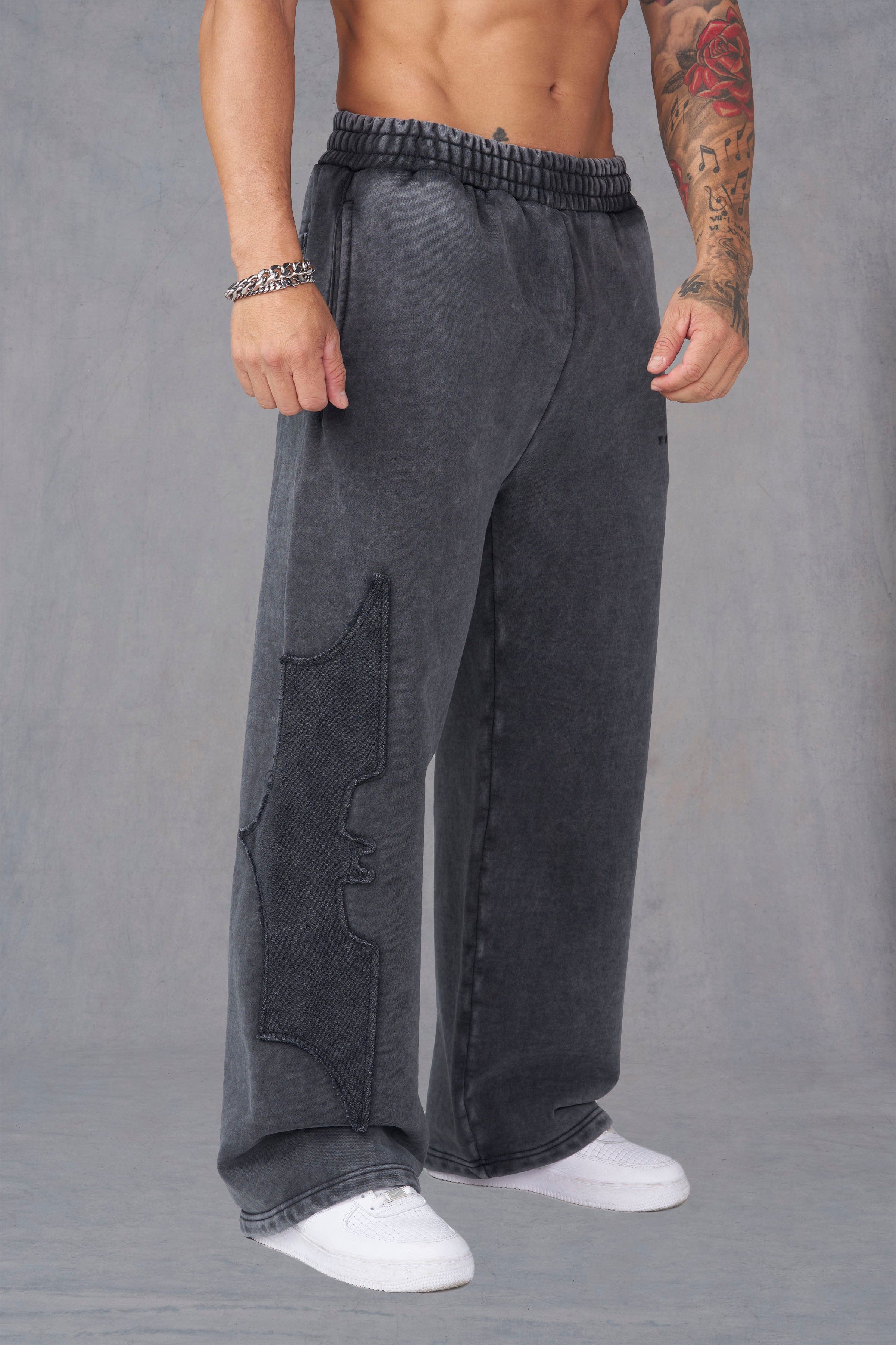 2099 - Batman Stealth Sweats — imagem 1