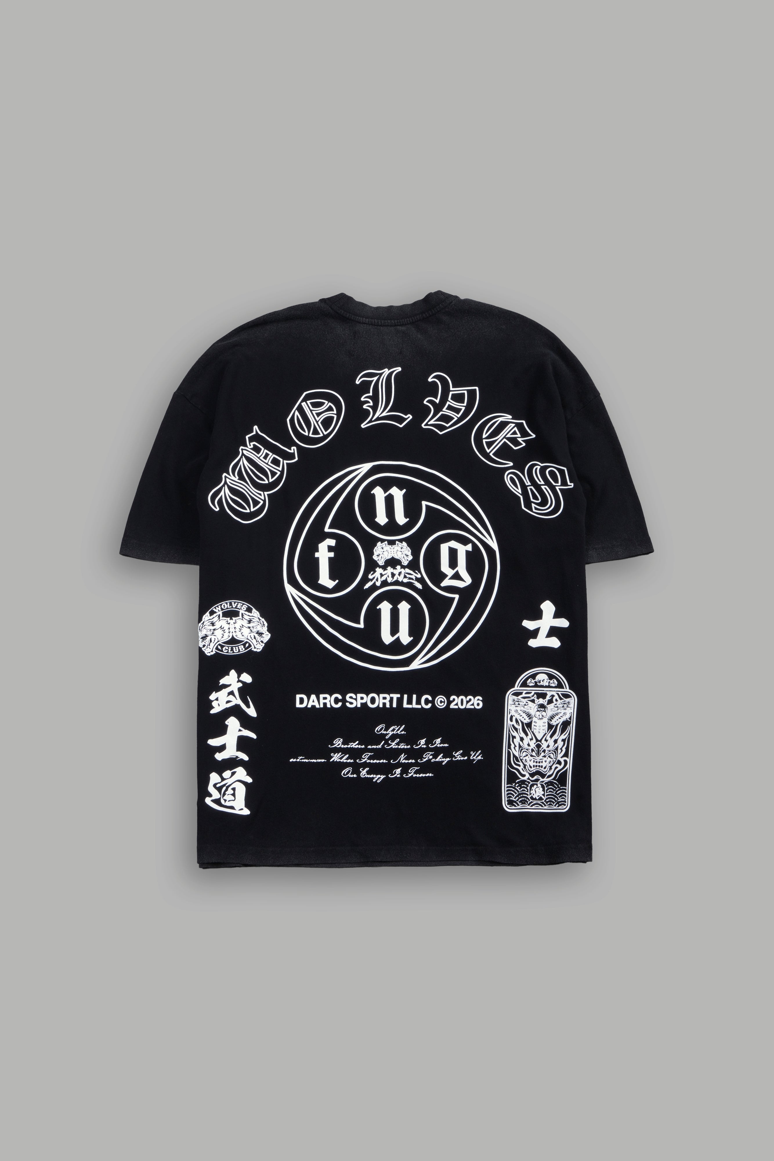 Kazoku Okami Premium Oversized Tee in Black — imagem 1