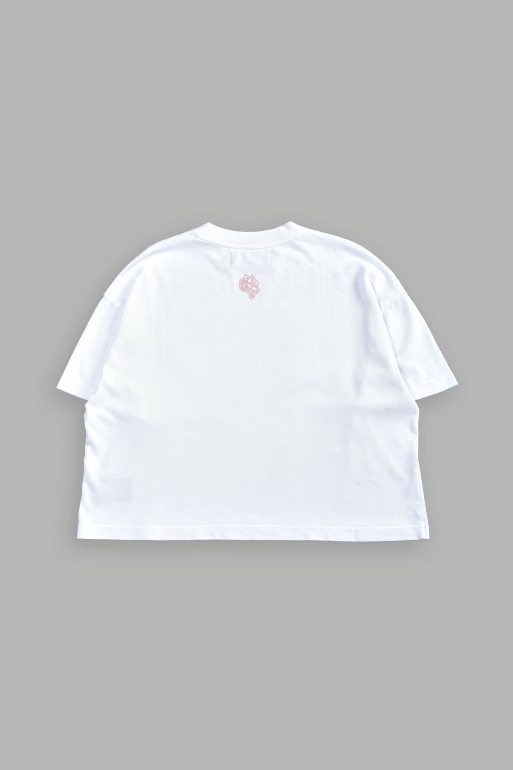 Del Amor Ultrawide "Premium" Crop Tee in White — imagem 4