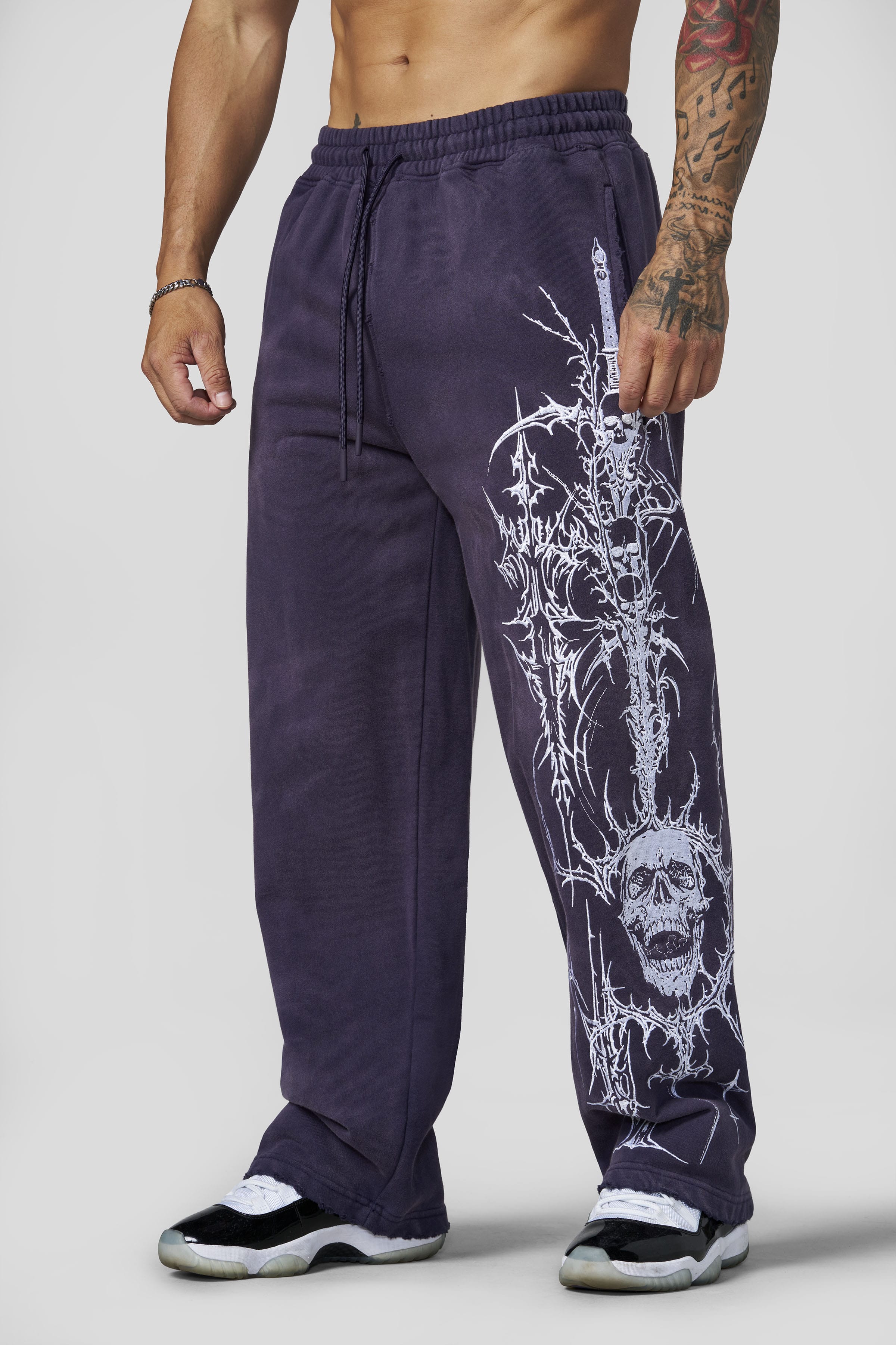 2122 - Eternal Embroidered Sweats — imagem 10