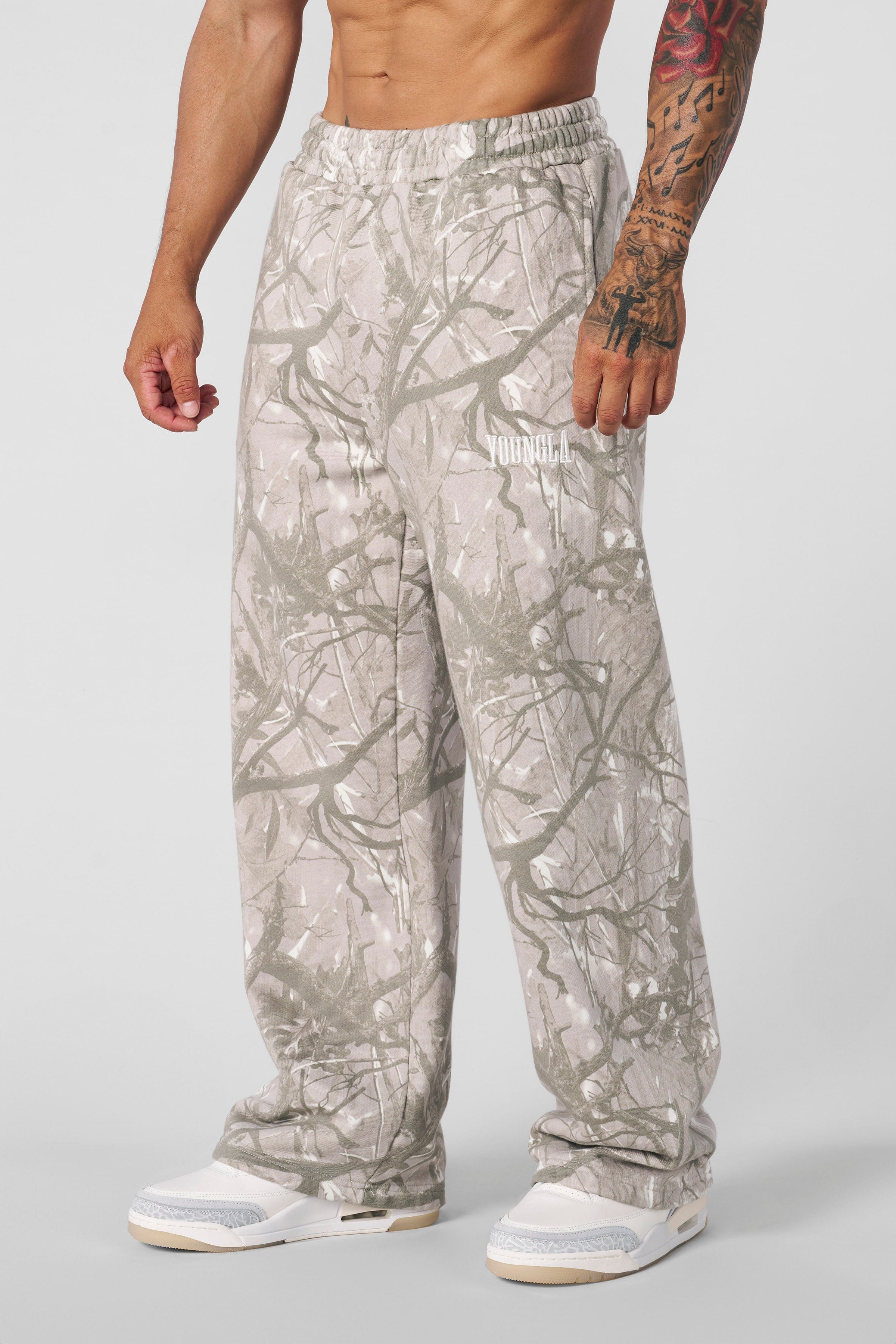 2133 - Tree Camo Baggy Sweats — imagem 8