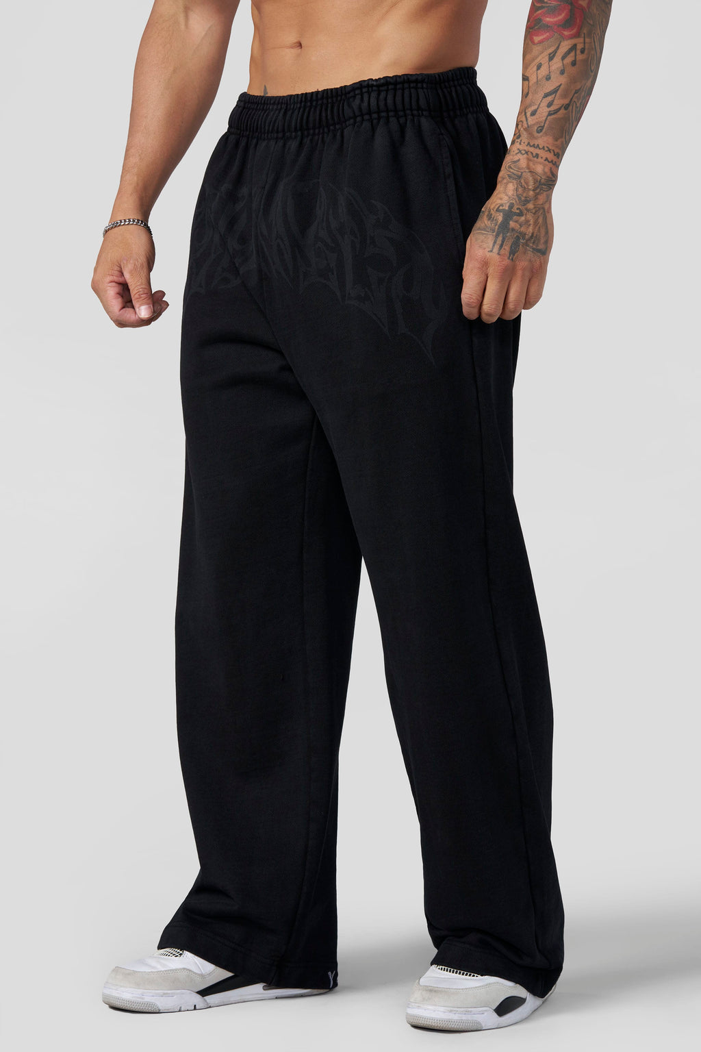 2145 - Ember Sweats — imagem 1