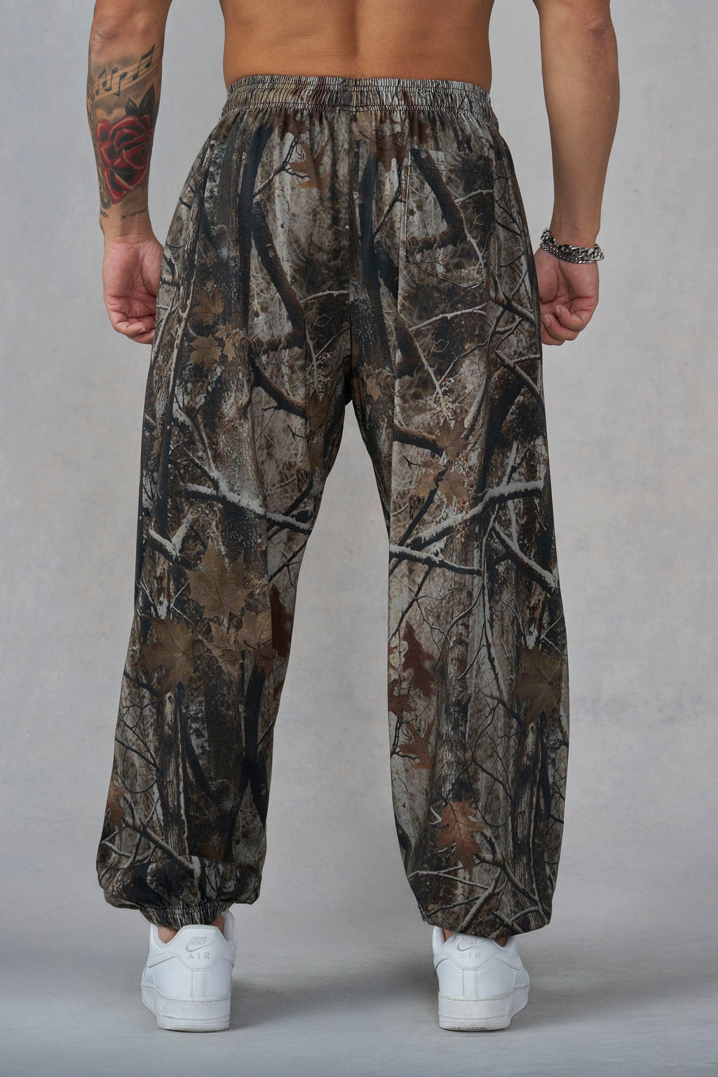 2155 - Camo Pump Cover Joggers — imagem 4
