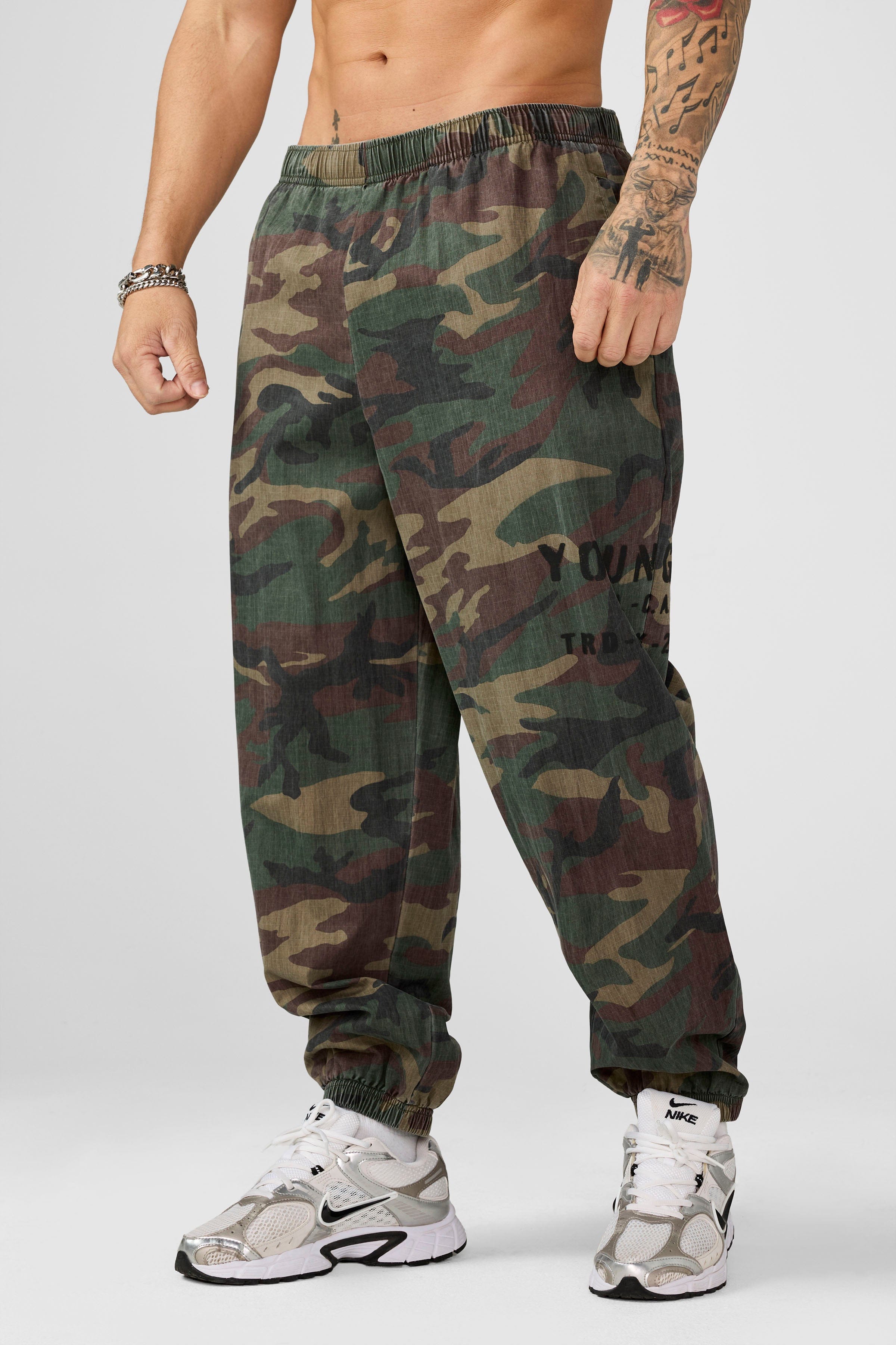 2162 - Elevated Pump Cover Joggers — imagem 1