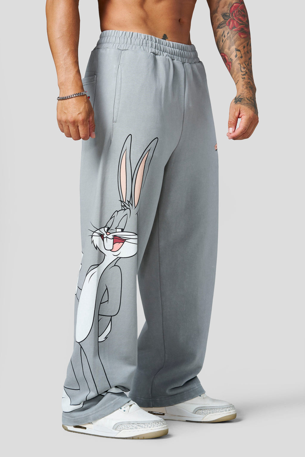 2169 - Looney Tunes Character Sweats — imagem 9