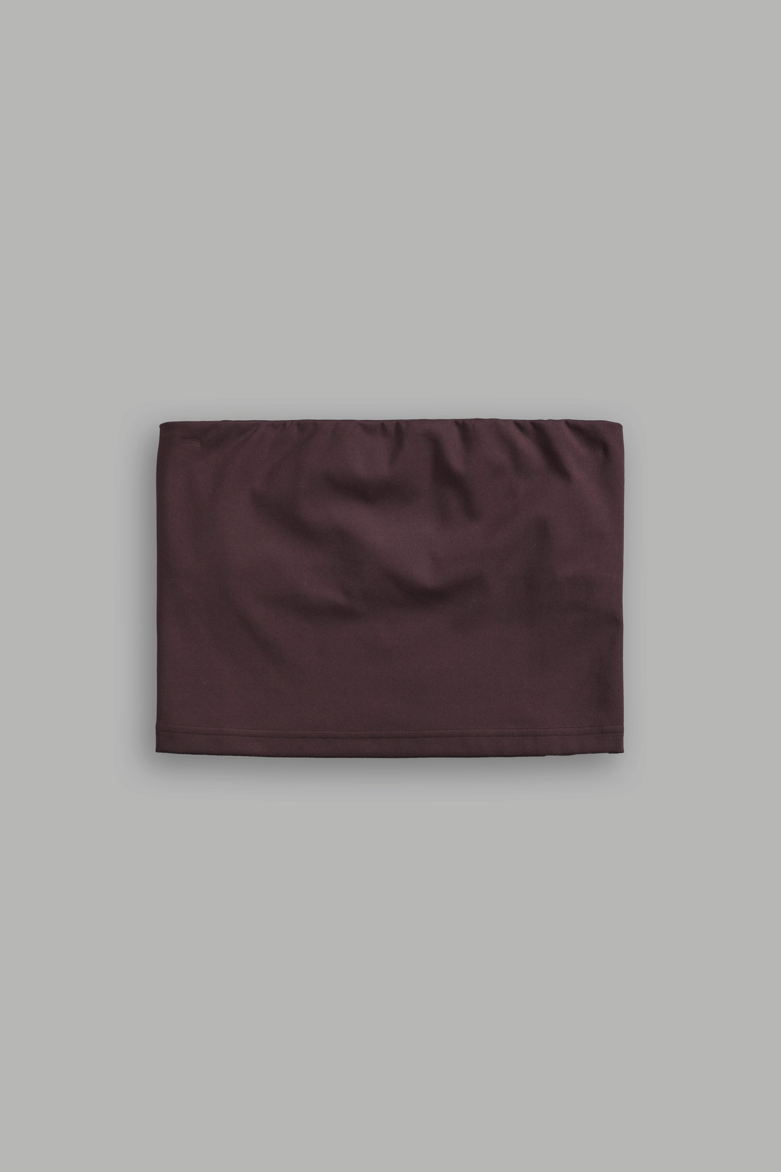 Single Wolf "Nova" Longline Bandeau Top in Darc Garnet — imagem 2