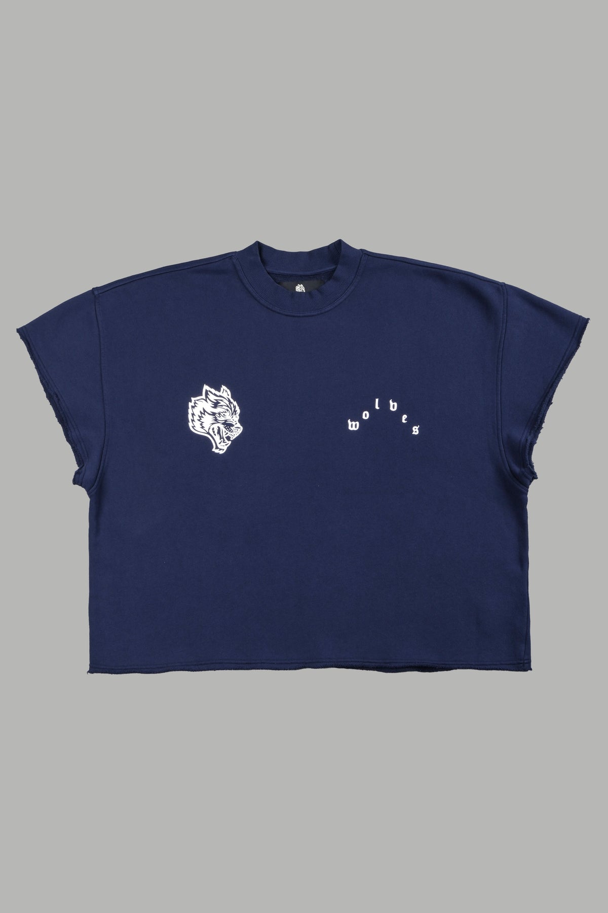 Wolf Pyramid Raw Hem Box Cut Cap Sleeve London Crewneck In Navy - imagem 1