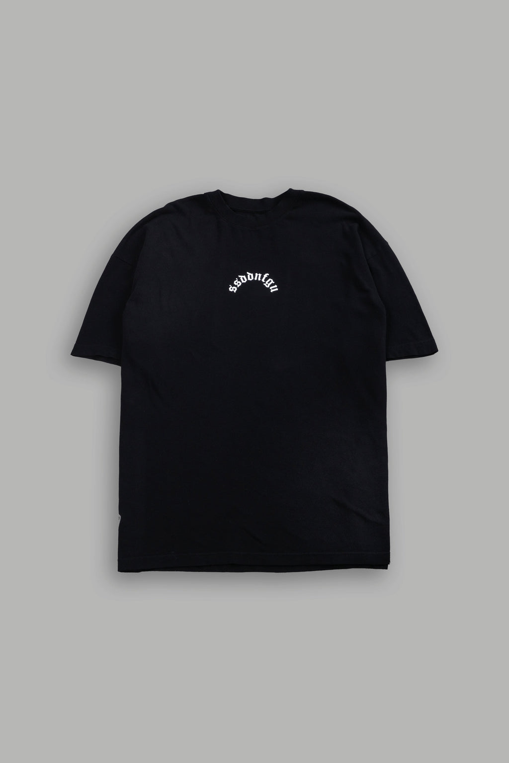 Our Sacrifice Premium Oversized Tee in Black Sun Fade — imagem 3