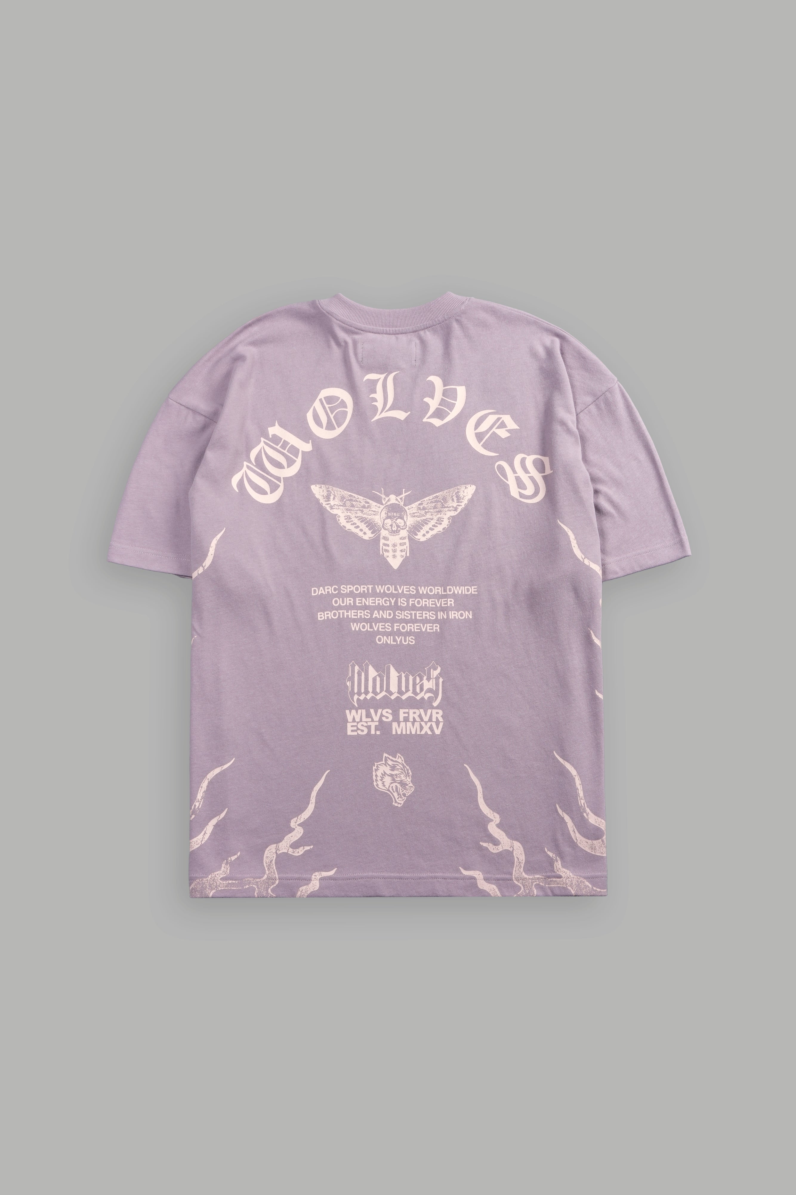 Wolves Never Back Down V2 Premium Oversized Tee in Purple Smoke — imagem 1