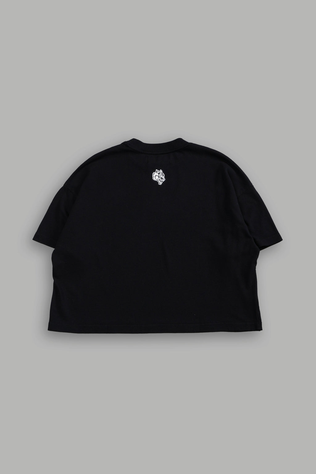 Cherub and the Skull "Premium" (Cropped) Tee in Black — imagem 4