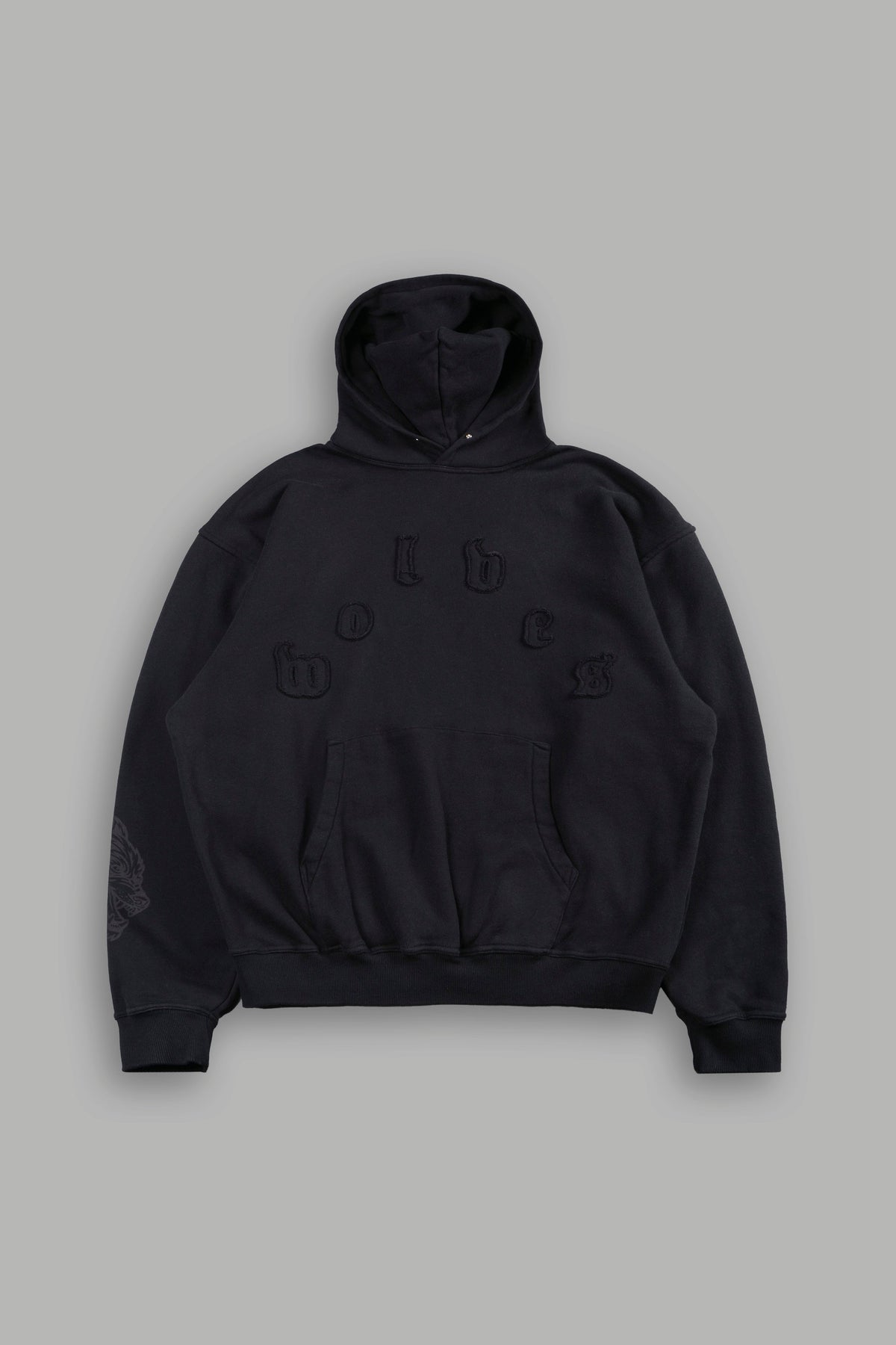 Forever Our Core Pierce Hoodie In Black - imagem 1