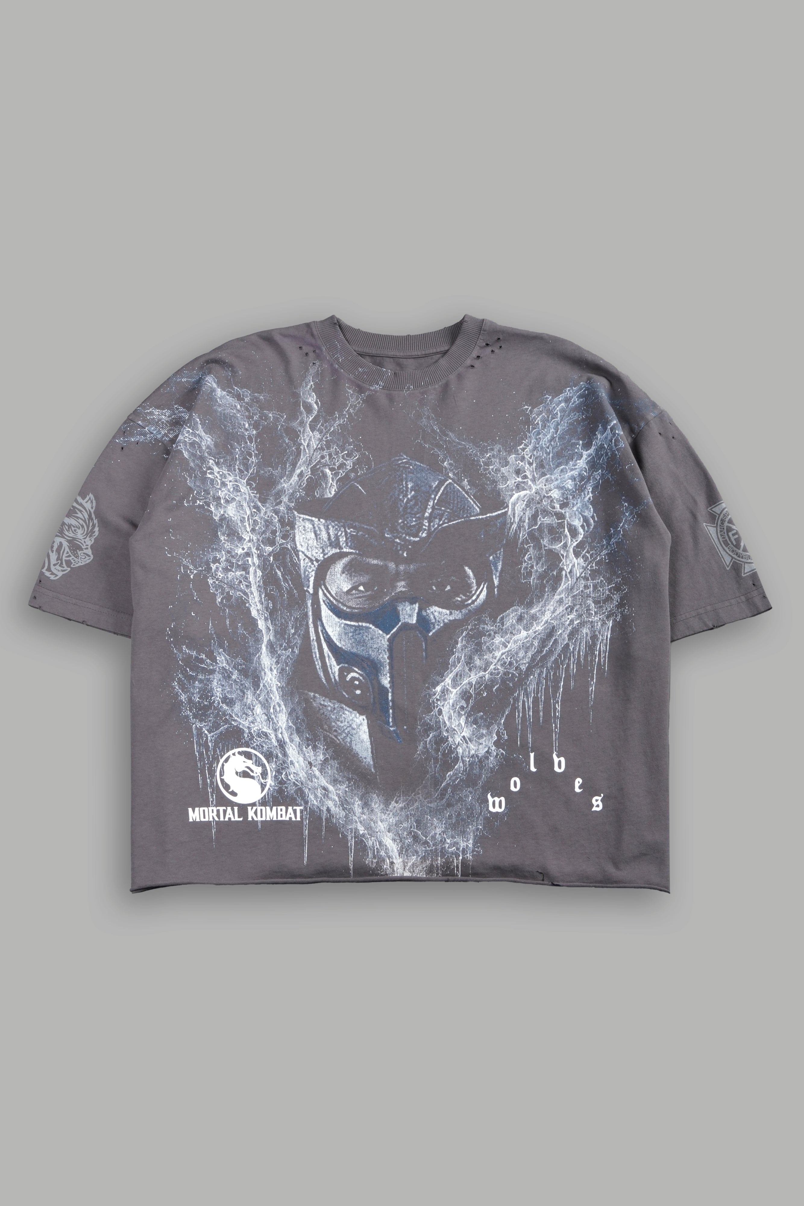Sub-Zero Distressed Grunge Box Cut Tee V2 in Slate Gray — imagem 1