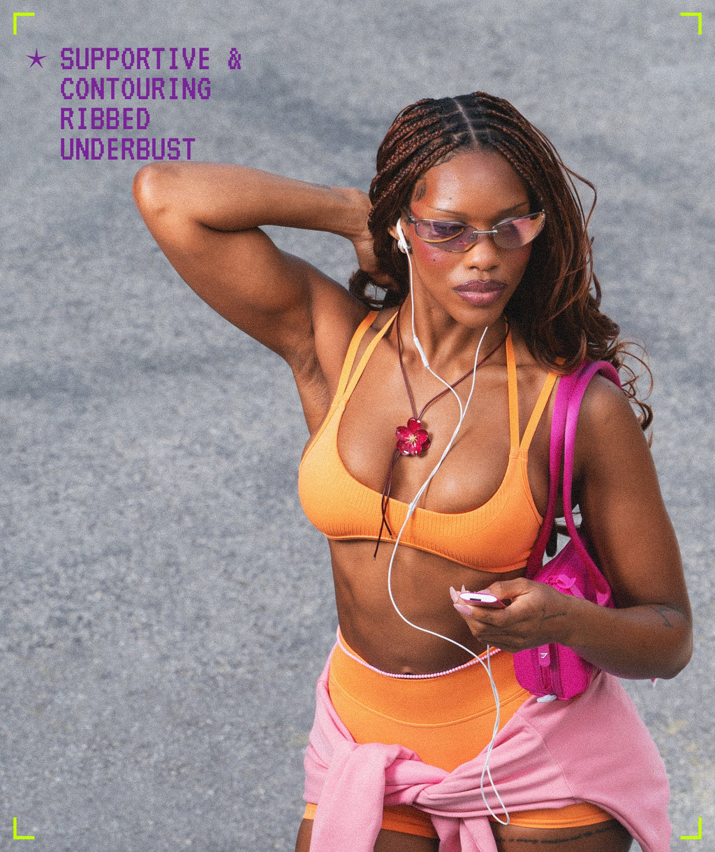 Gymshark x Bratz Light Support Sports Bra - Dayglow Peach — imagem 3