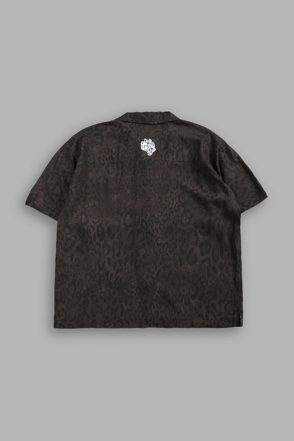Chopper Romero Mid Length Button Up V2 in Darc Brown Leopard - imagem 2