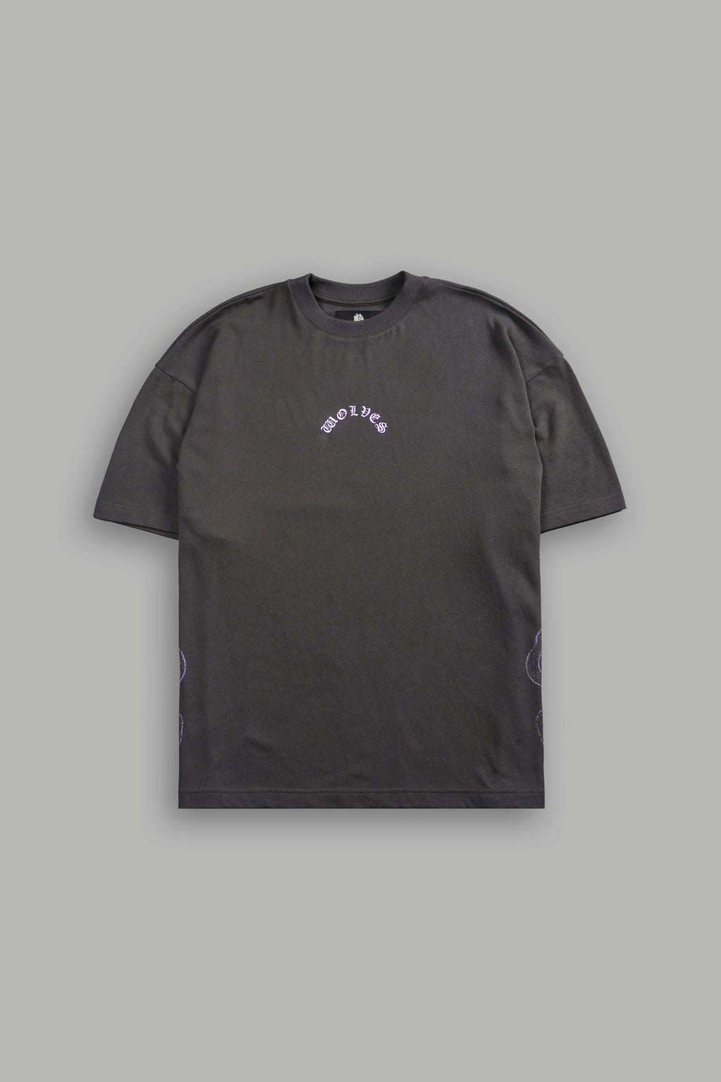Wolves Never Back Down V2 Premium Oversized Tee in Wolf Gray — imagem 3