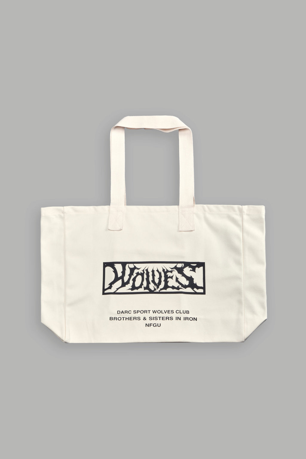 Shielded Heart Canvas Tote Bag in Cream — imagem 2