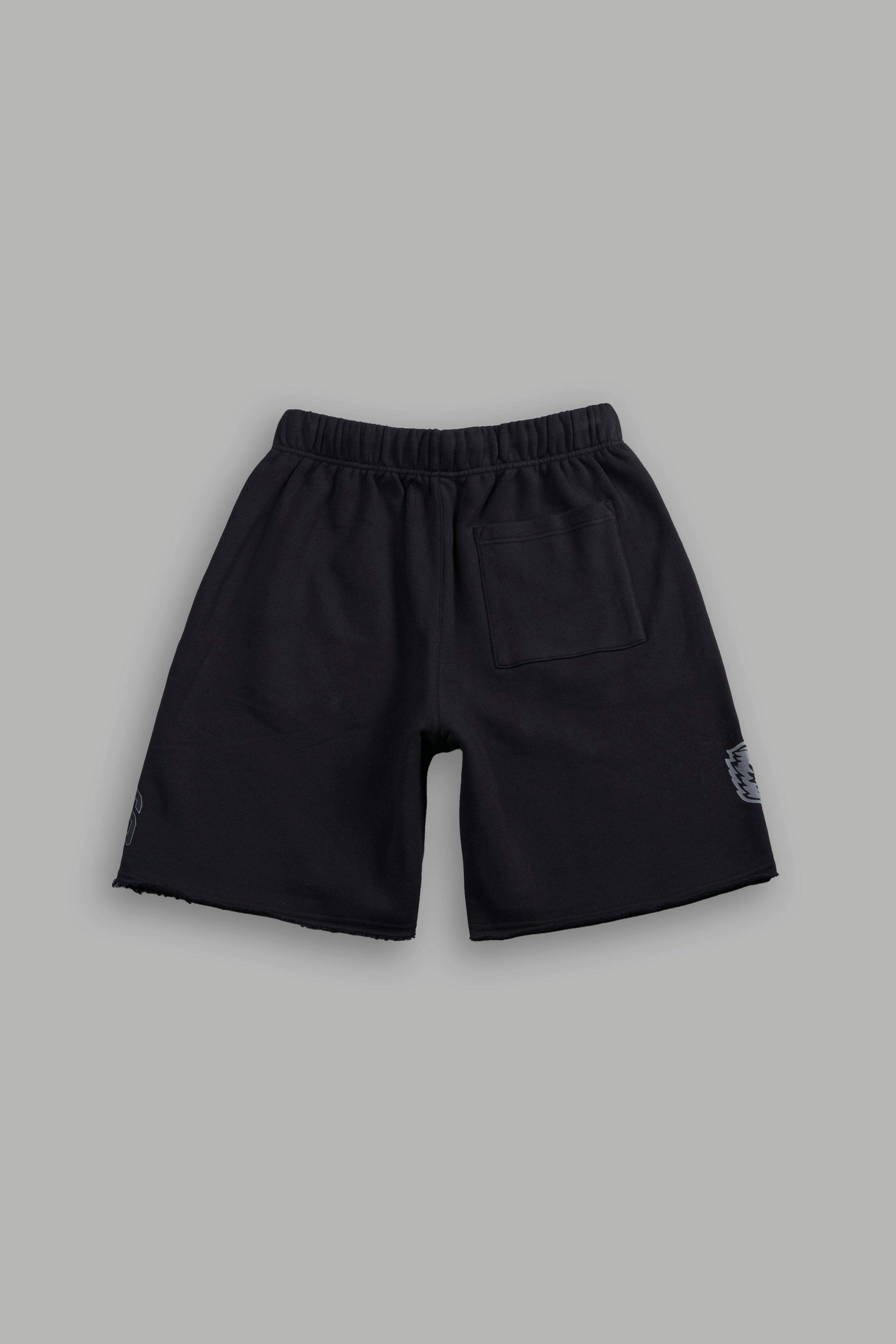 Loyalty Frvr Raw Hem Oversized Post Lounge Sweat Shorts in Black — imagem 3