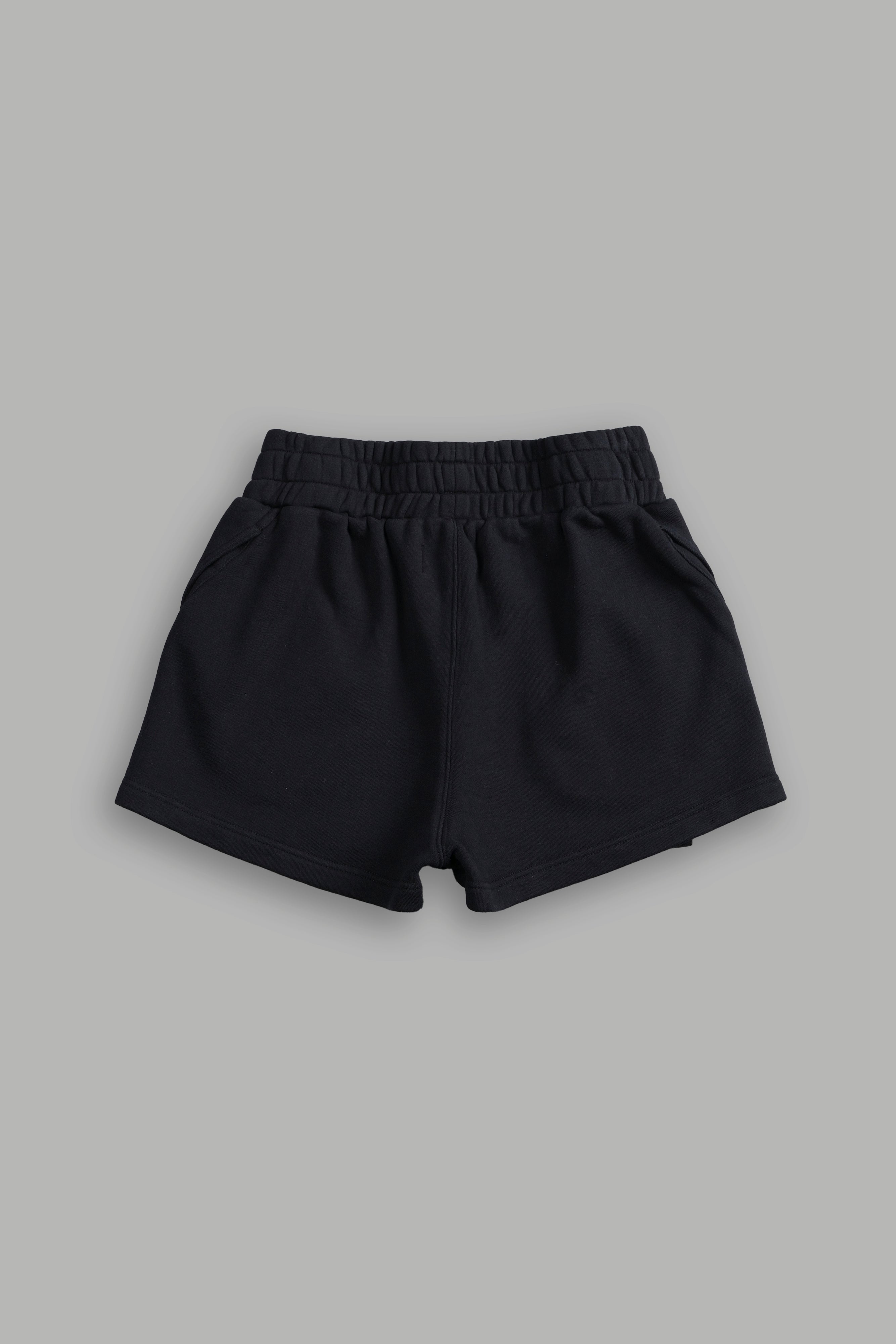 Conquer She Tyler Shorts in Black — imagem 2