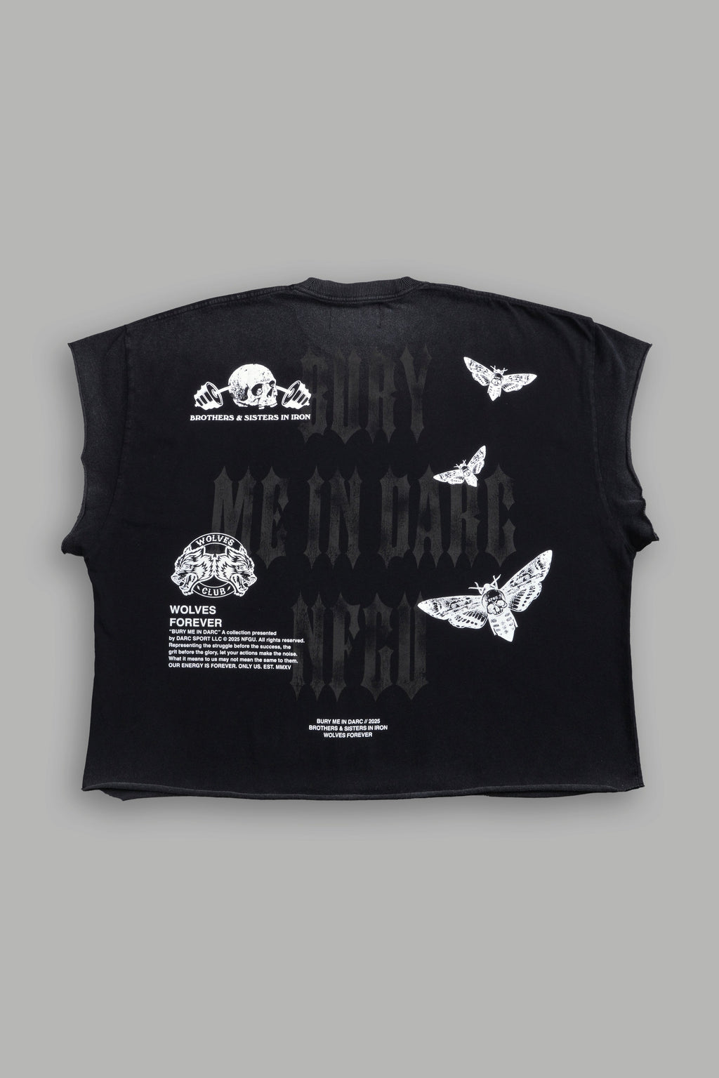 Bury Me in Darc Forever Grunge Cut-Off Tee in Black — imagem 1