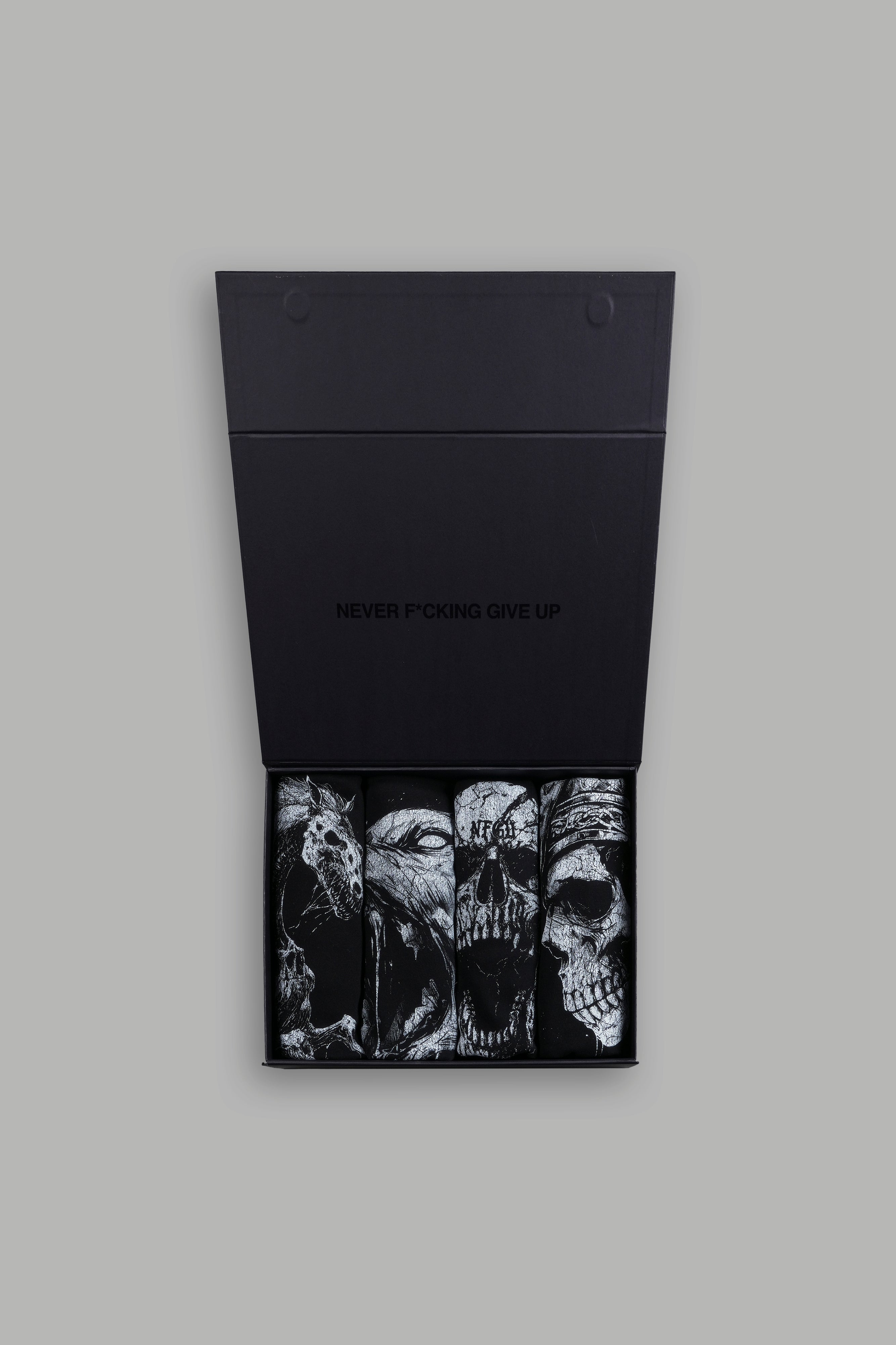 Echoes Of Valhalla Ch. 2 "Side By Side" Tee Box Set in Black — imagem 2