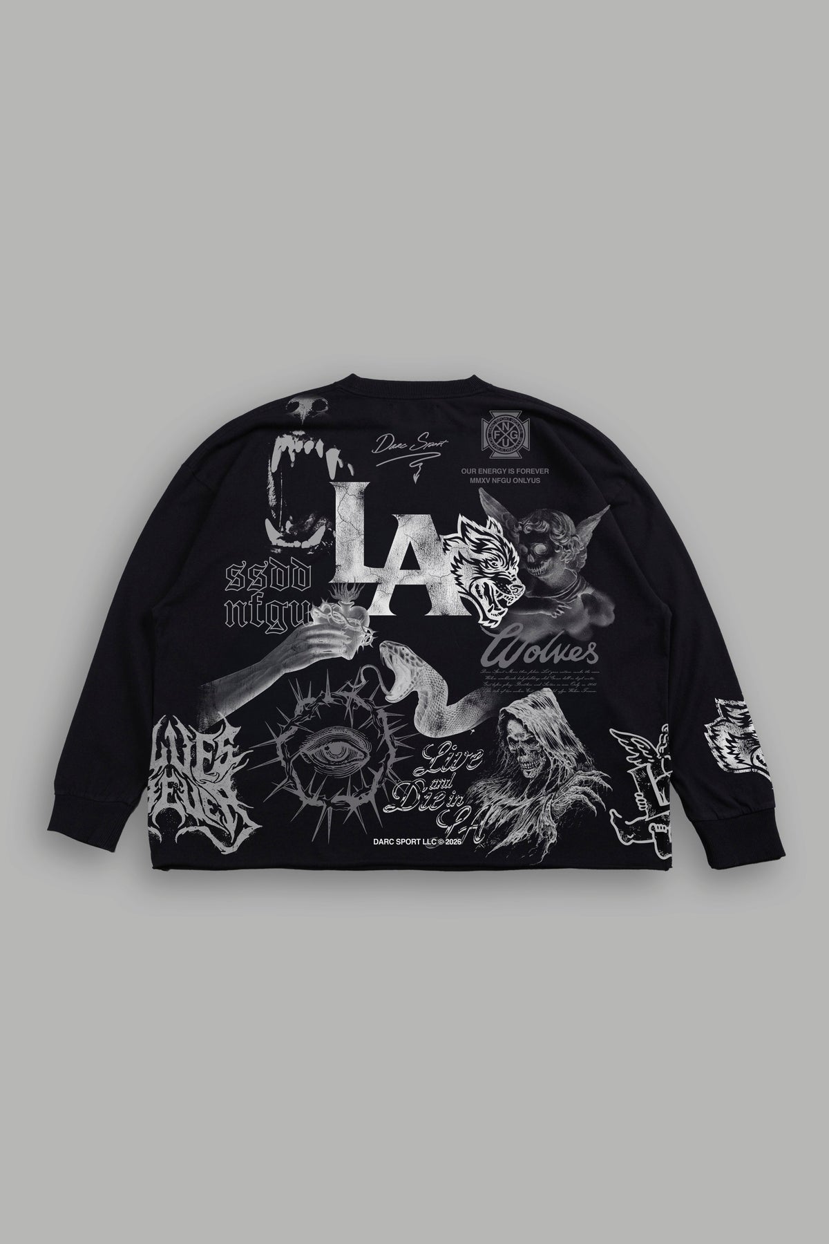 Homage To La Grunge Mid Length Raw Hem Ls Tee in Black - imagem 2
