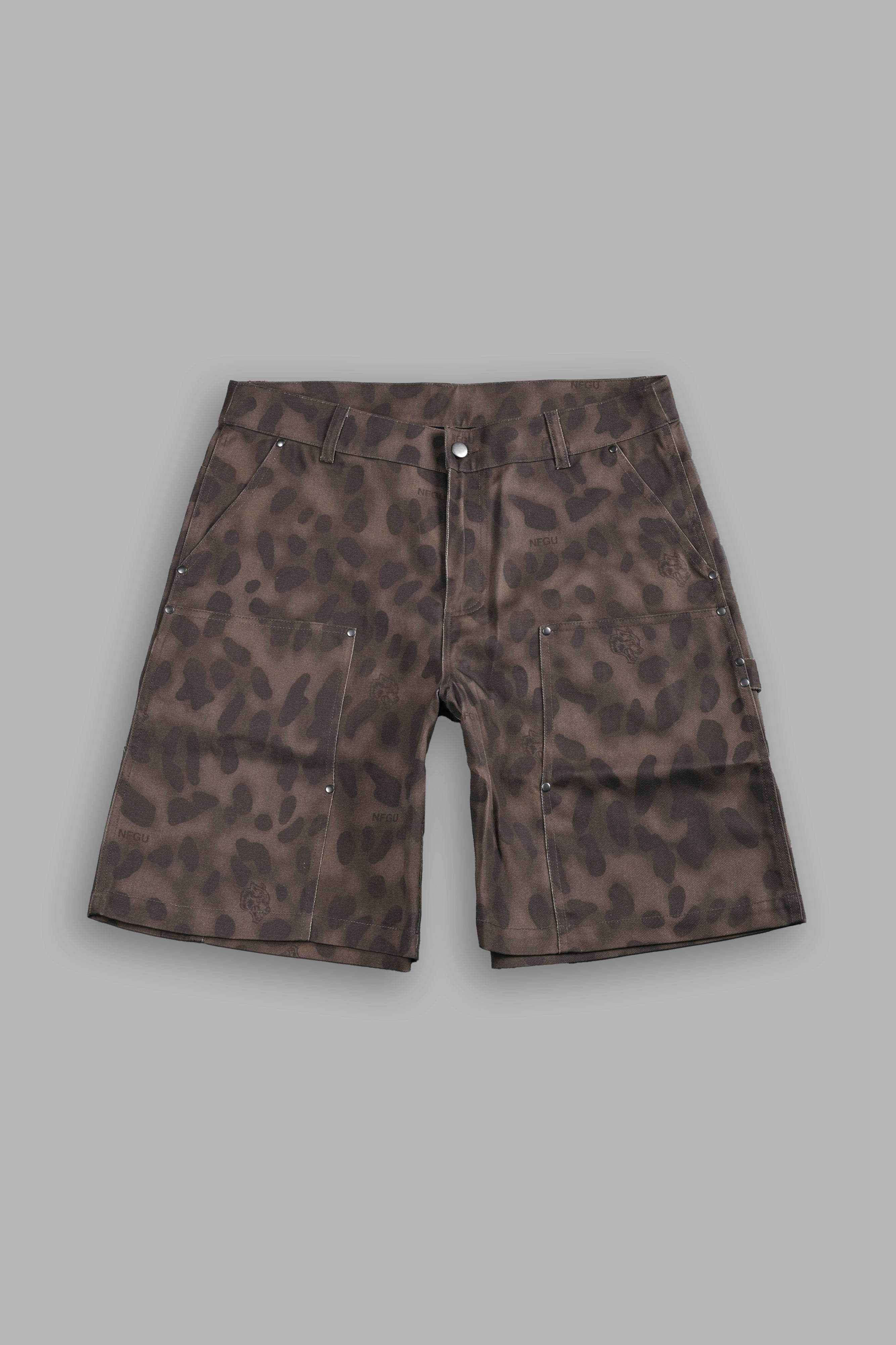 Wolf Chopper Oversized Clark Utility Shorts in Celeritas Morte — imagem 1