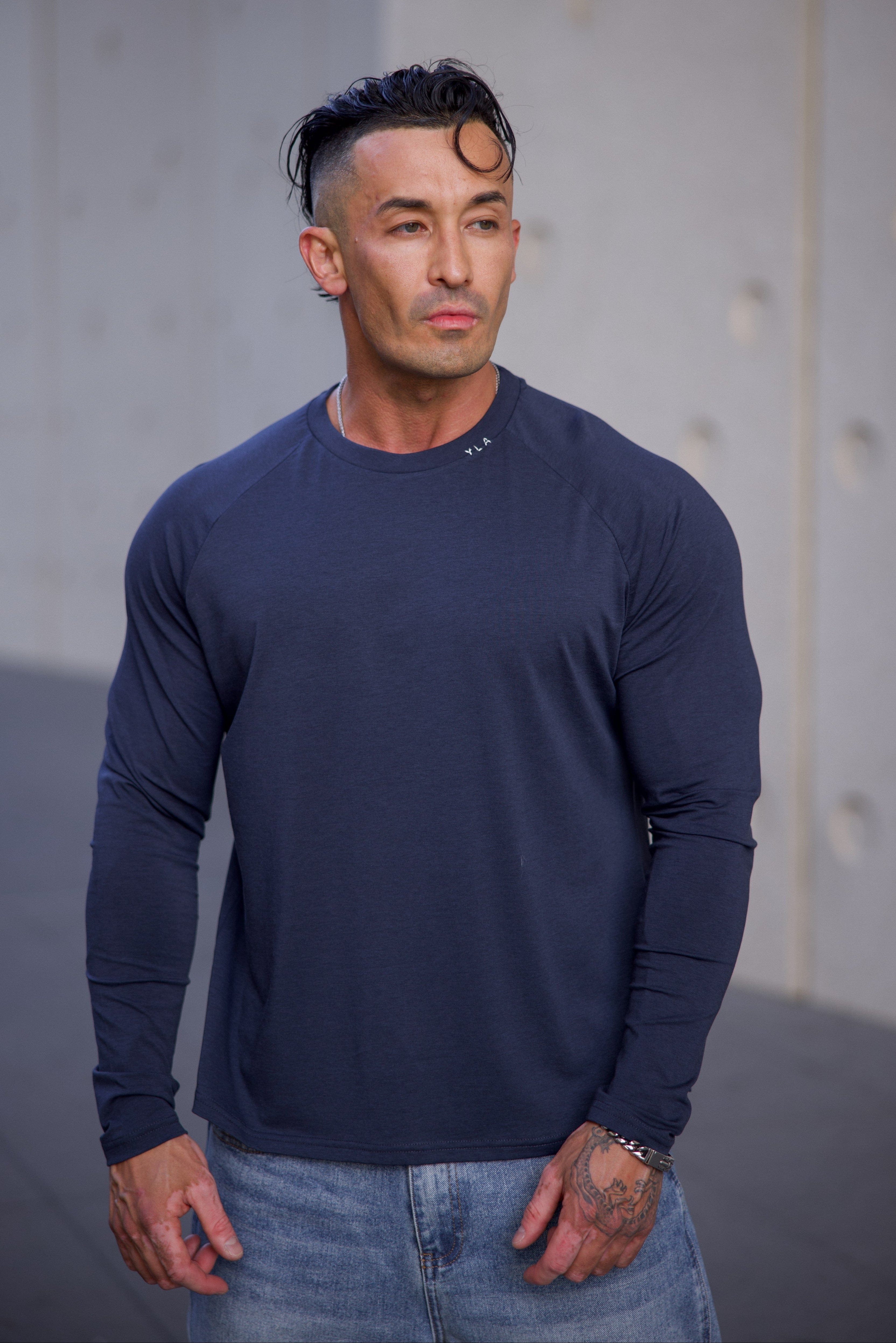 8033 - AeroTech Longsleeves — imagem 1