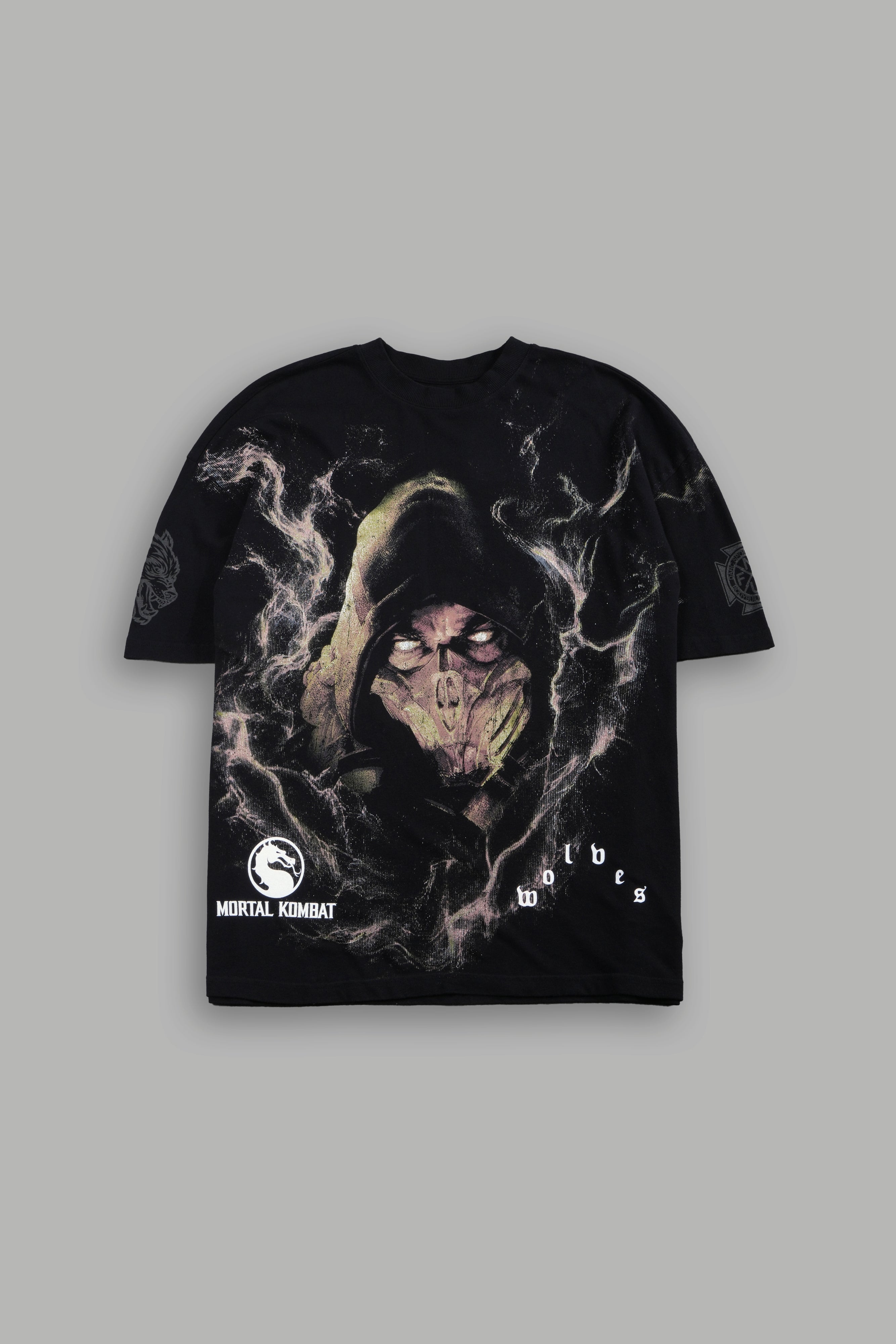 Scorpion Fire Premium Oversized Tee in Black — imagem 1