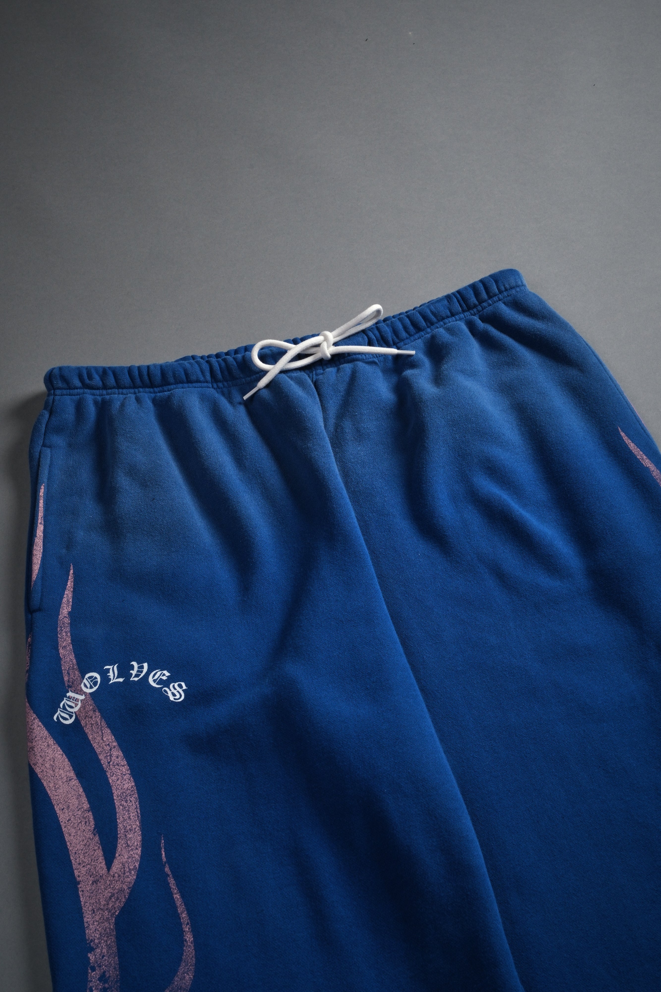 Powerhouse of the Cherub Unisex Lightweight Lounger Sweat Pants in Darc Cobalt Drift Wash — imagem 15