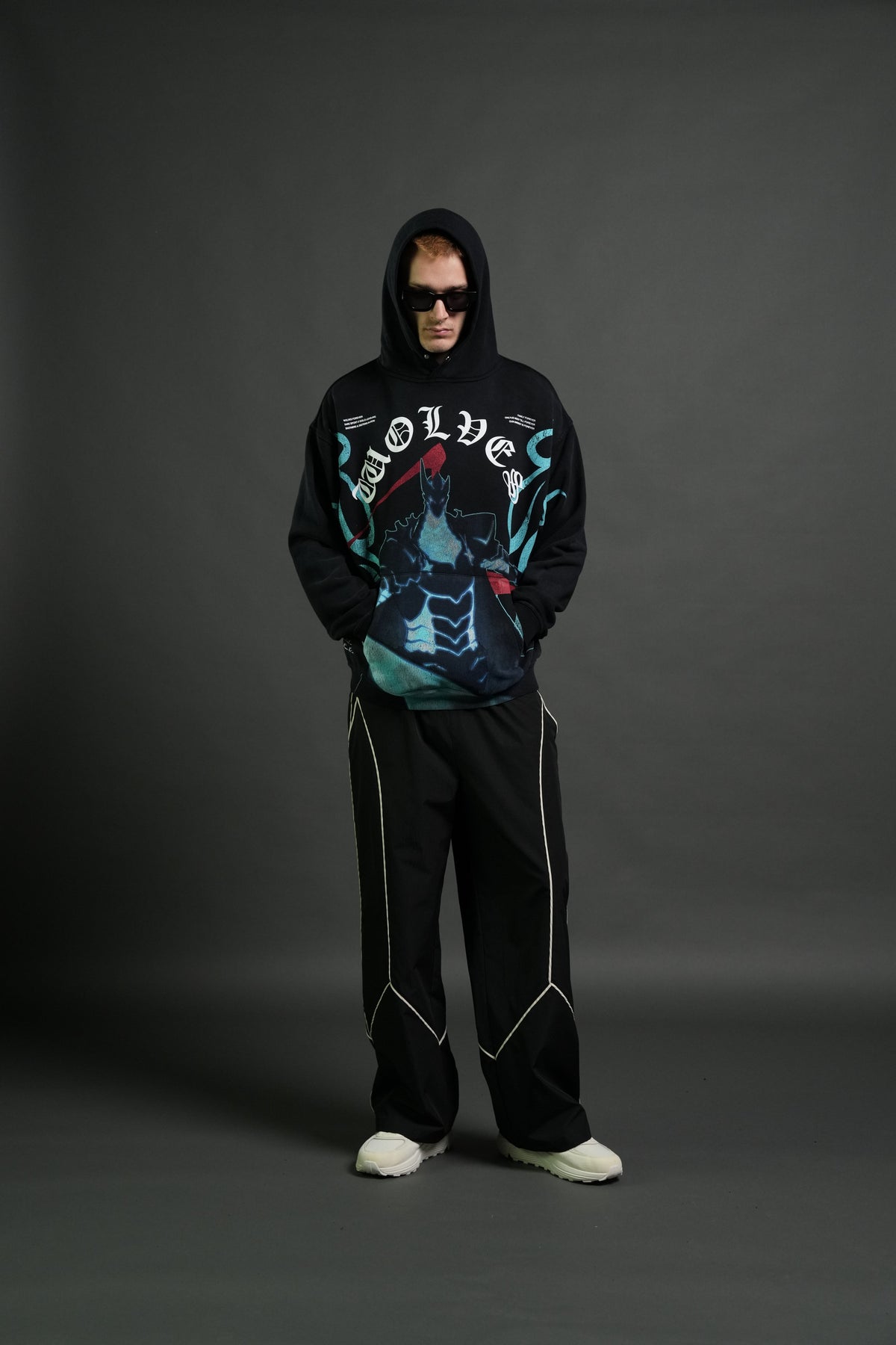 Igris Ascends "Pierce" Hoodie in Black Sun Fade - imagem 5