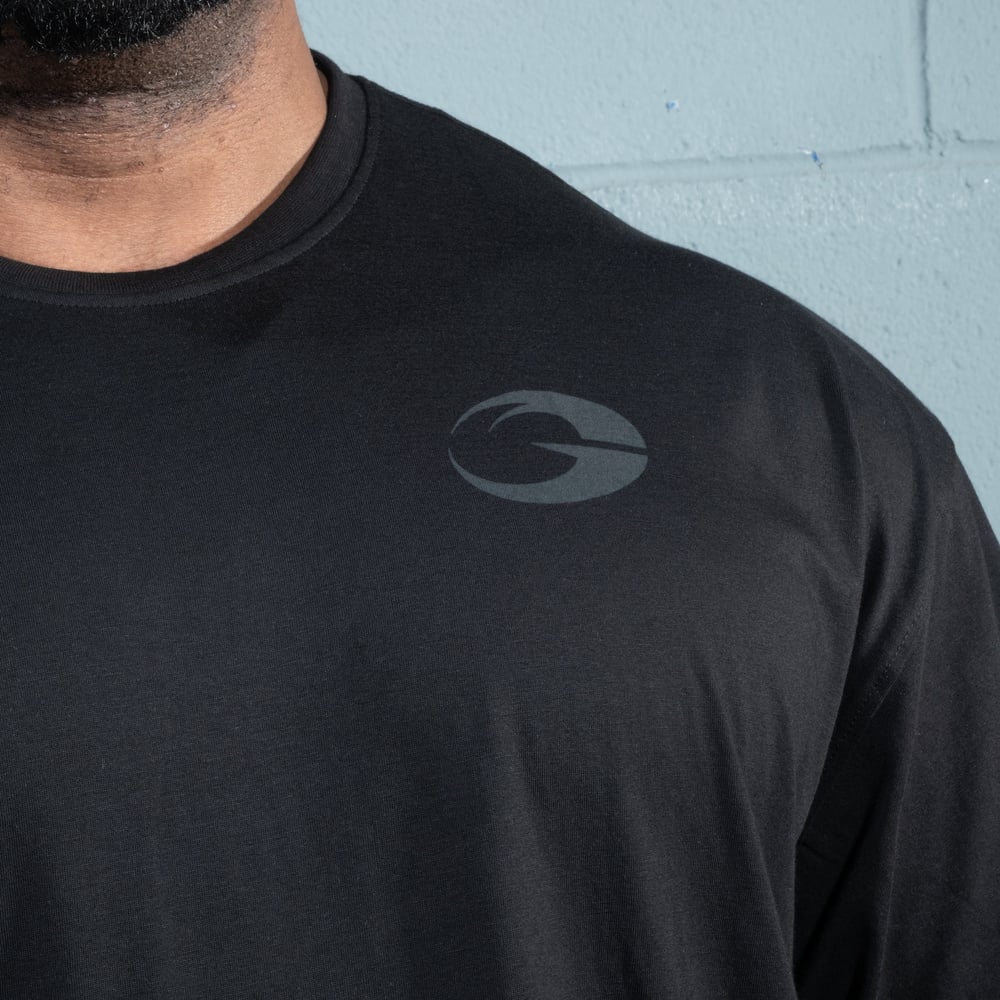 Division Iron Tee - Black - imagem 3