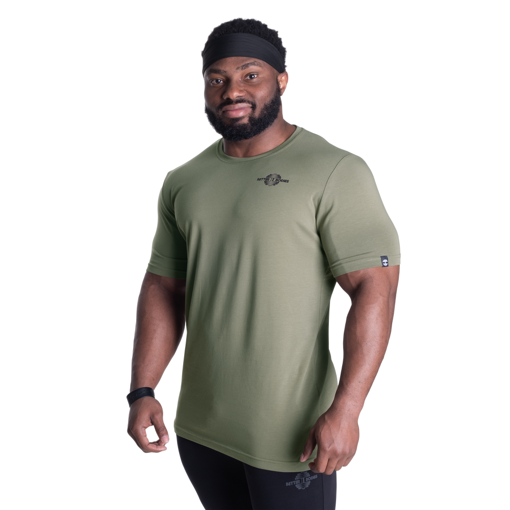 Essential Tapered Tee — imagem 3