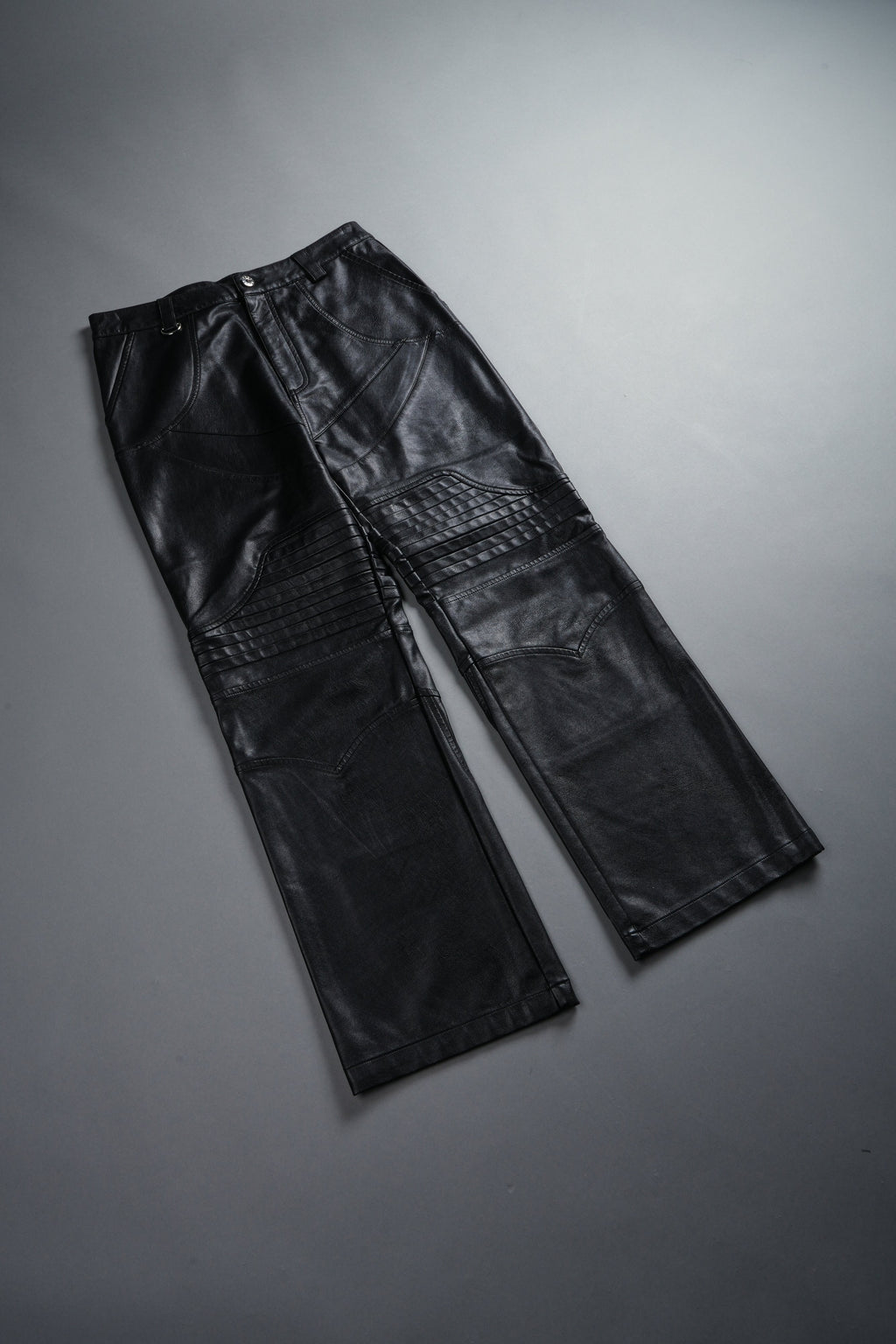 Wolves Chopper McKagan Faux Leather Pants in Black — imagem 6